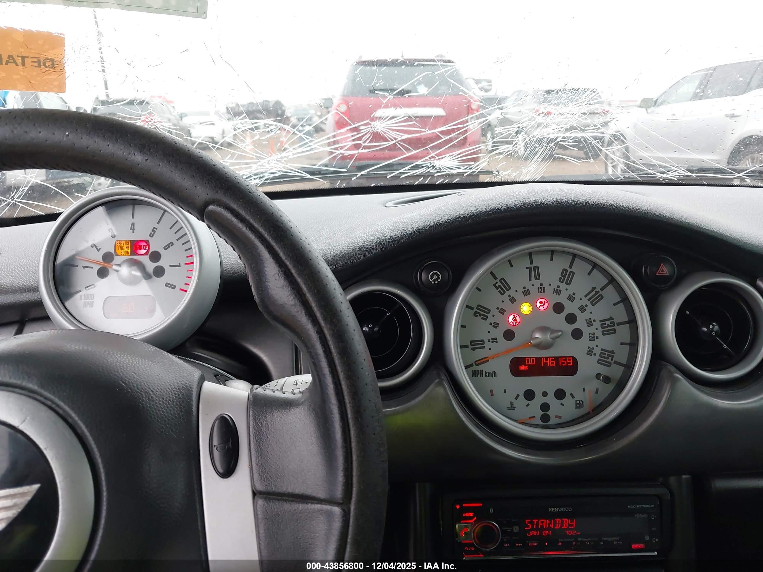MINI COOPER image 7
