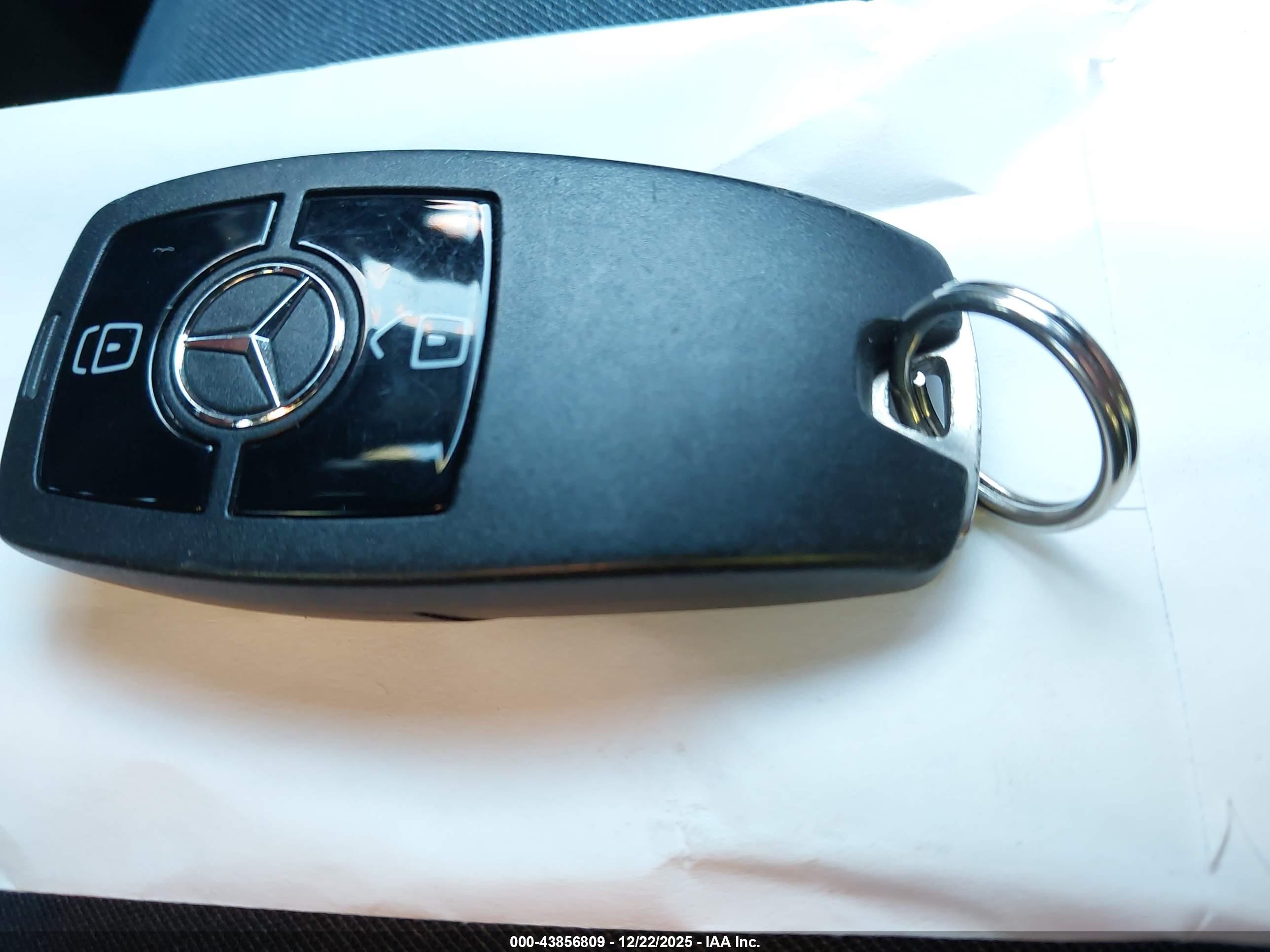 MERCEDES-BENZ SPRINTER image 11