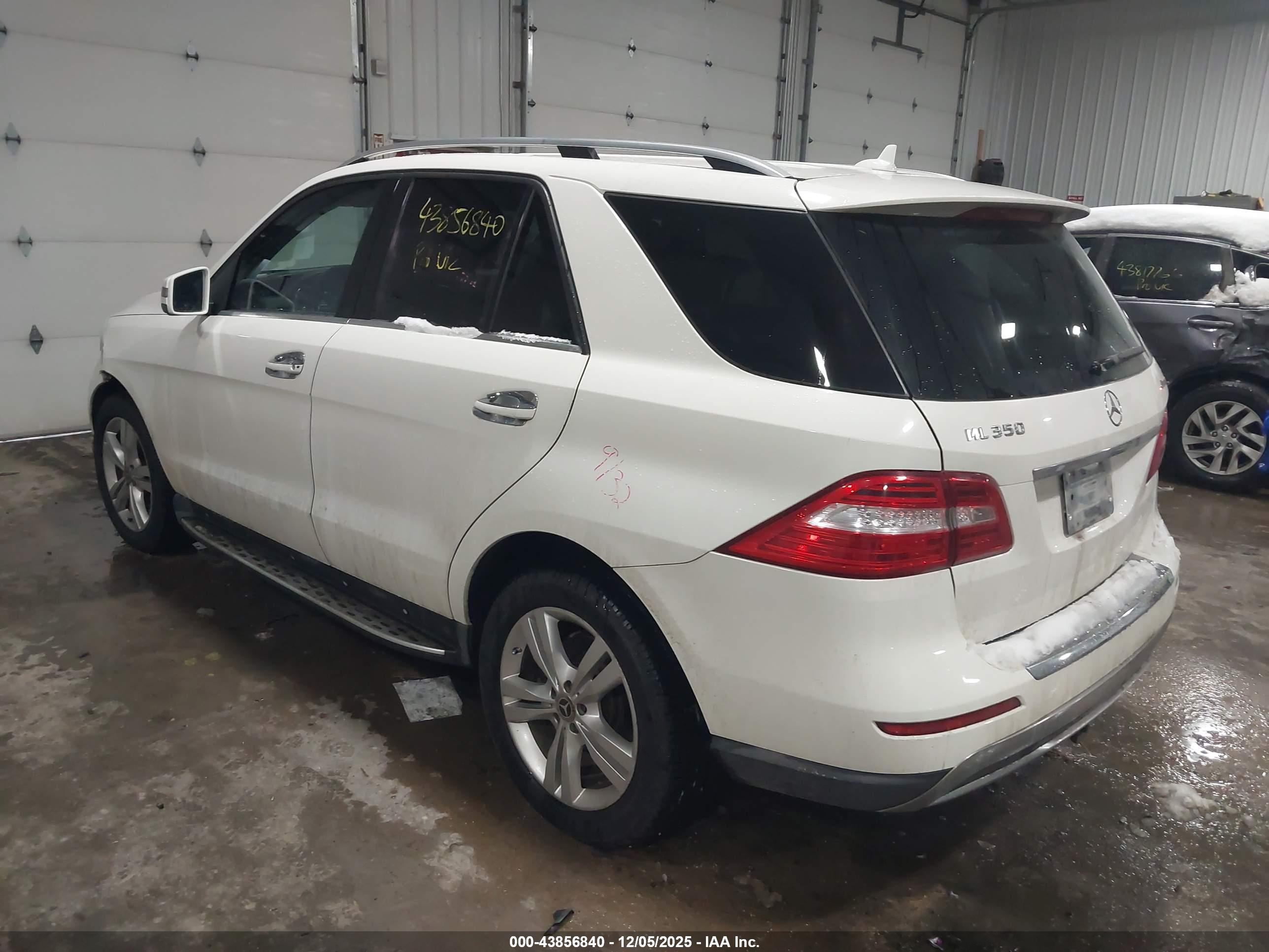 MERCEDES-BENZ ML image 3