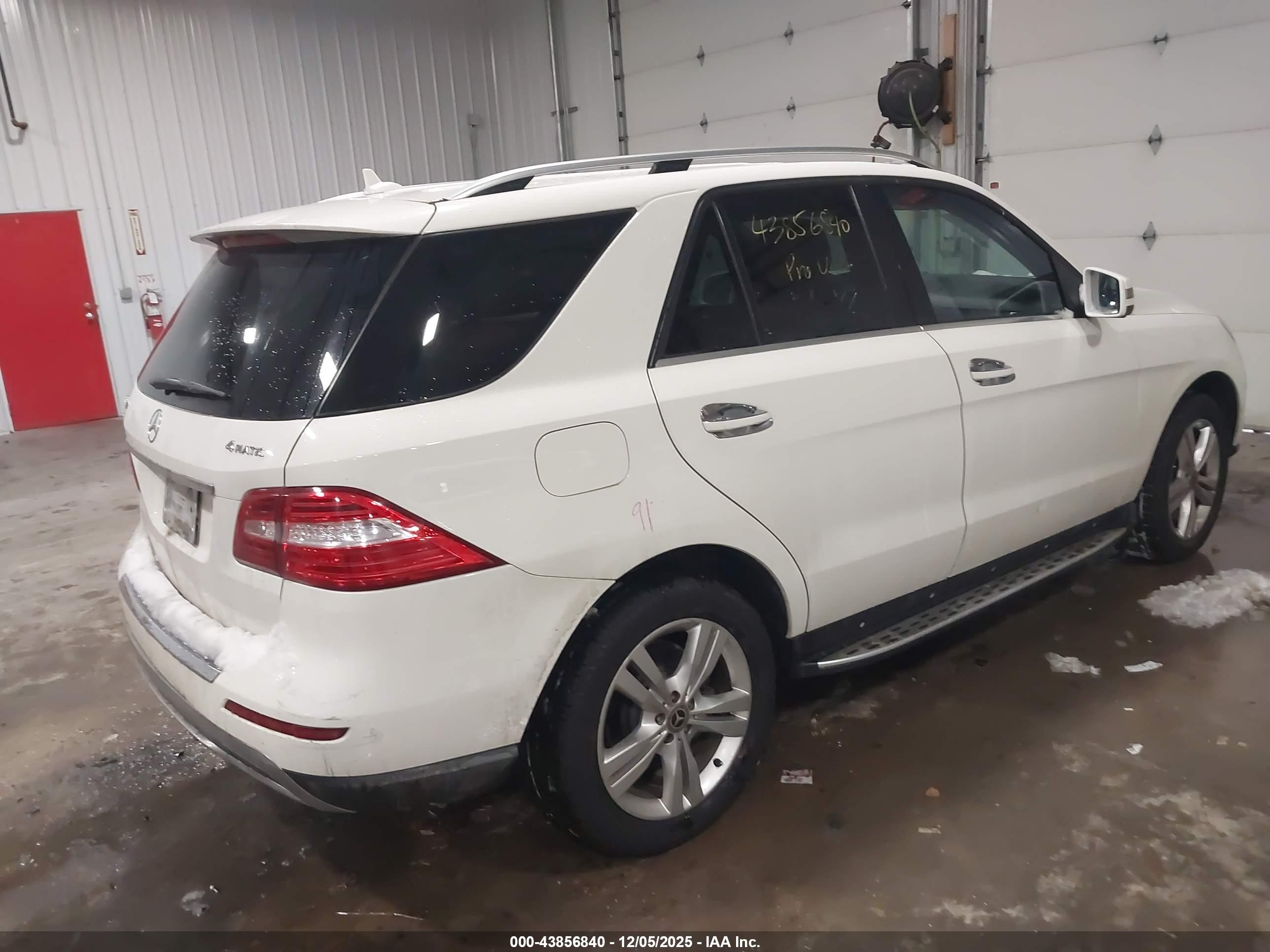 MERCEDES-BENZ ML image 4