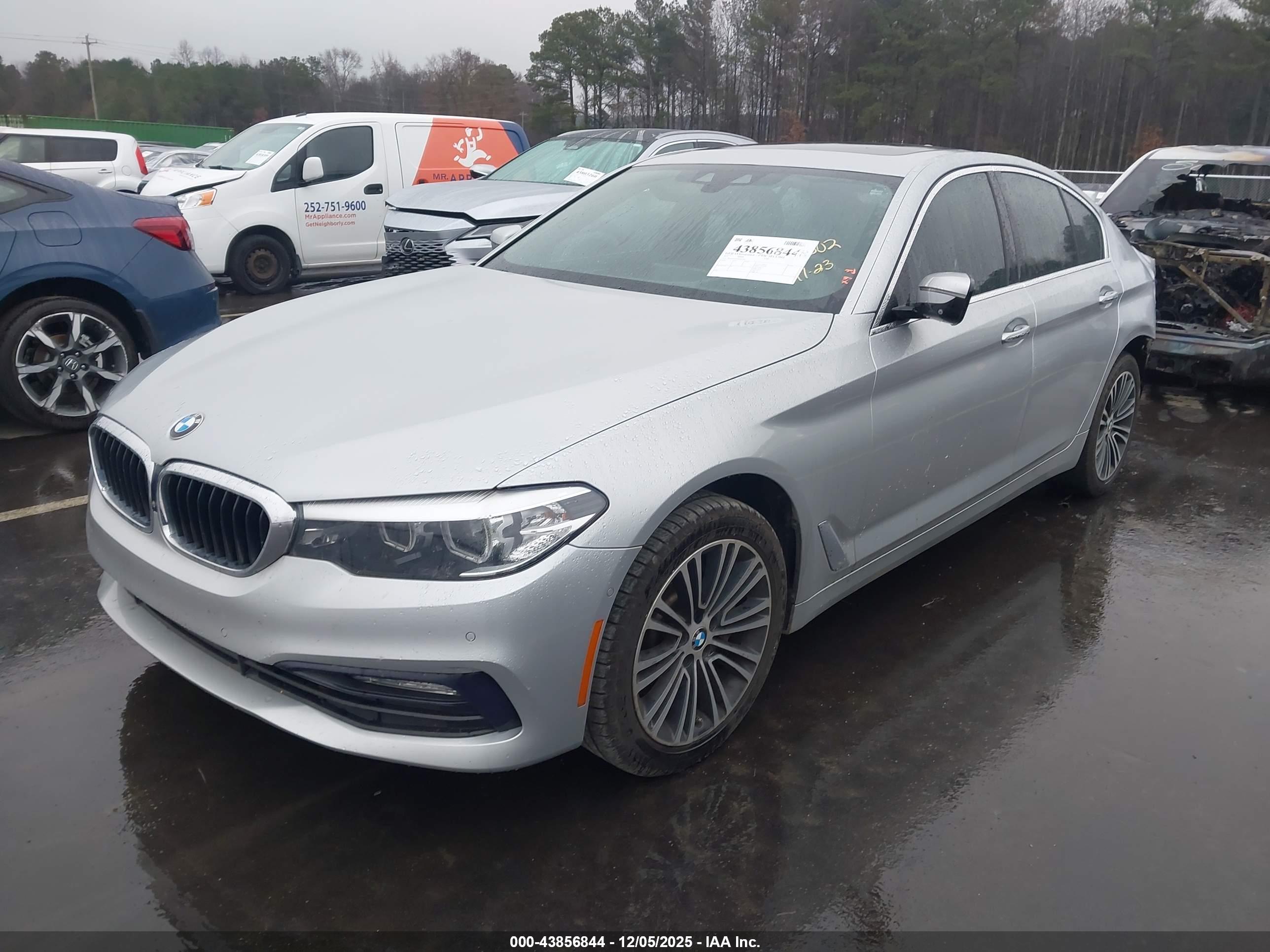 BMW 530I image 2