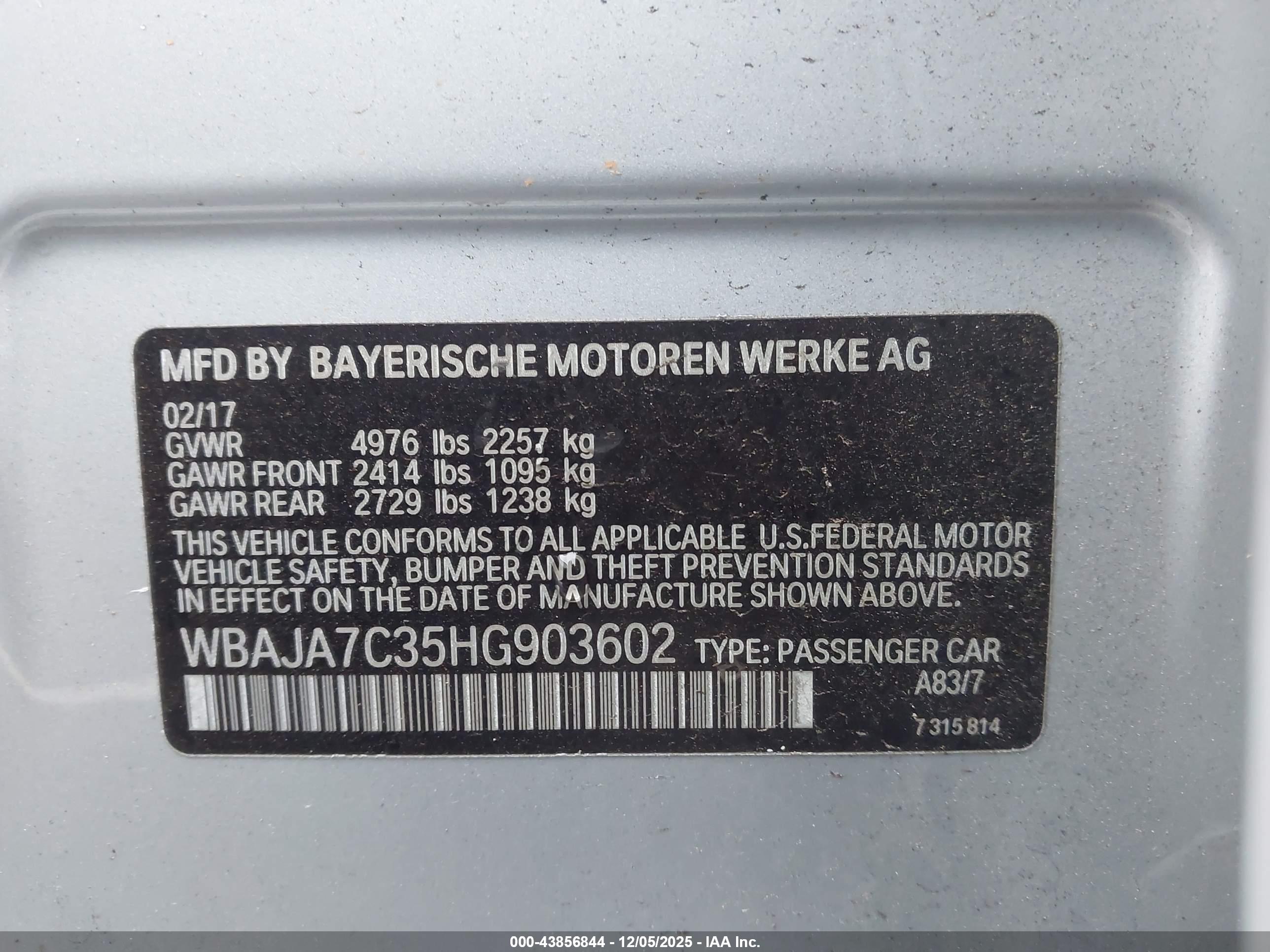 BMW 530I image 9