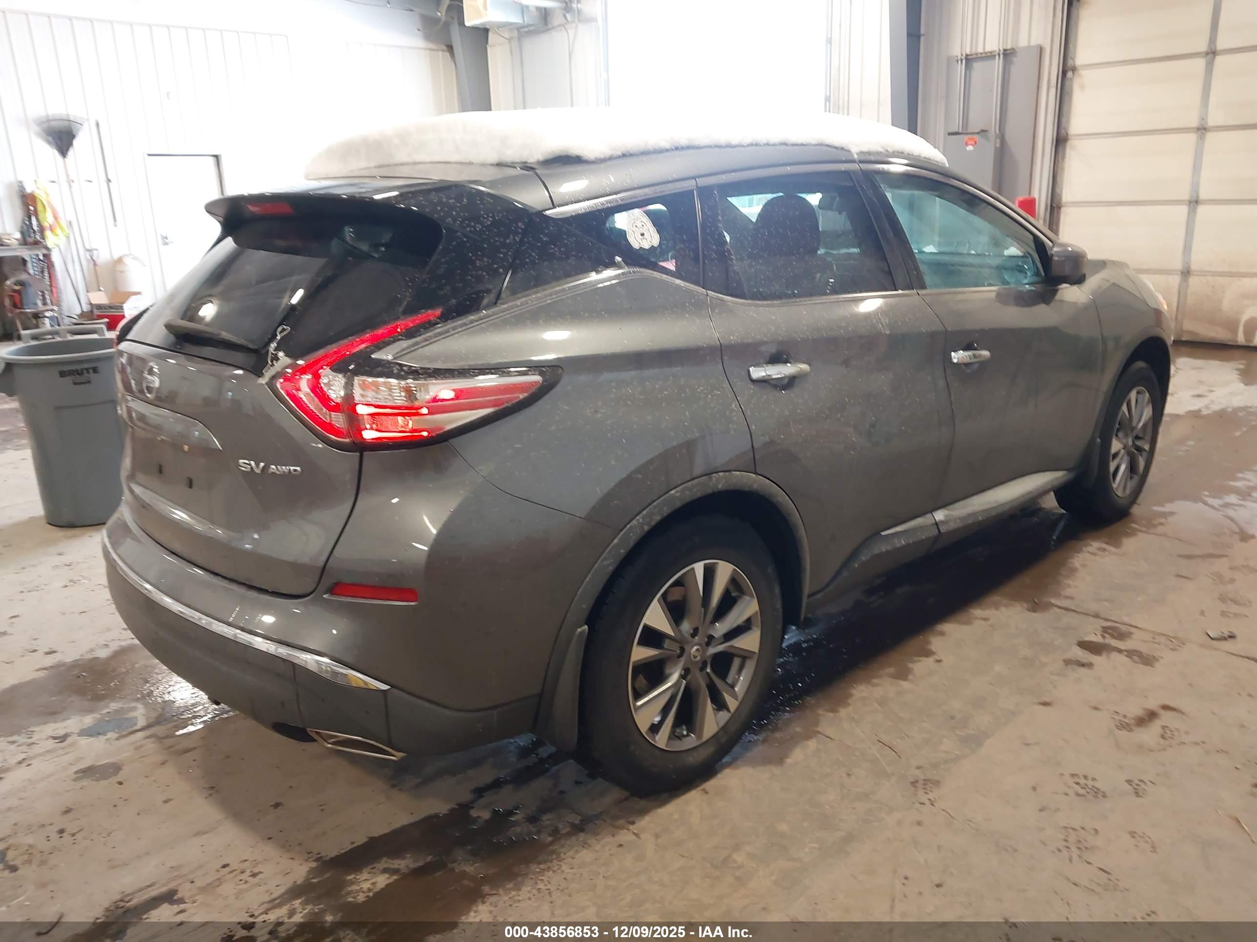 NISSAN MURANO image 4