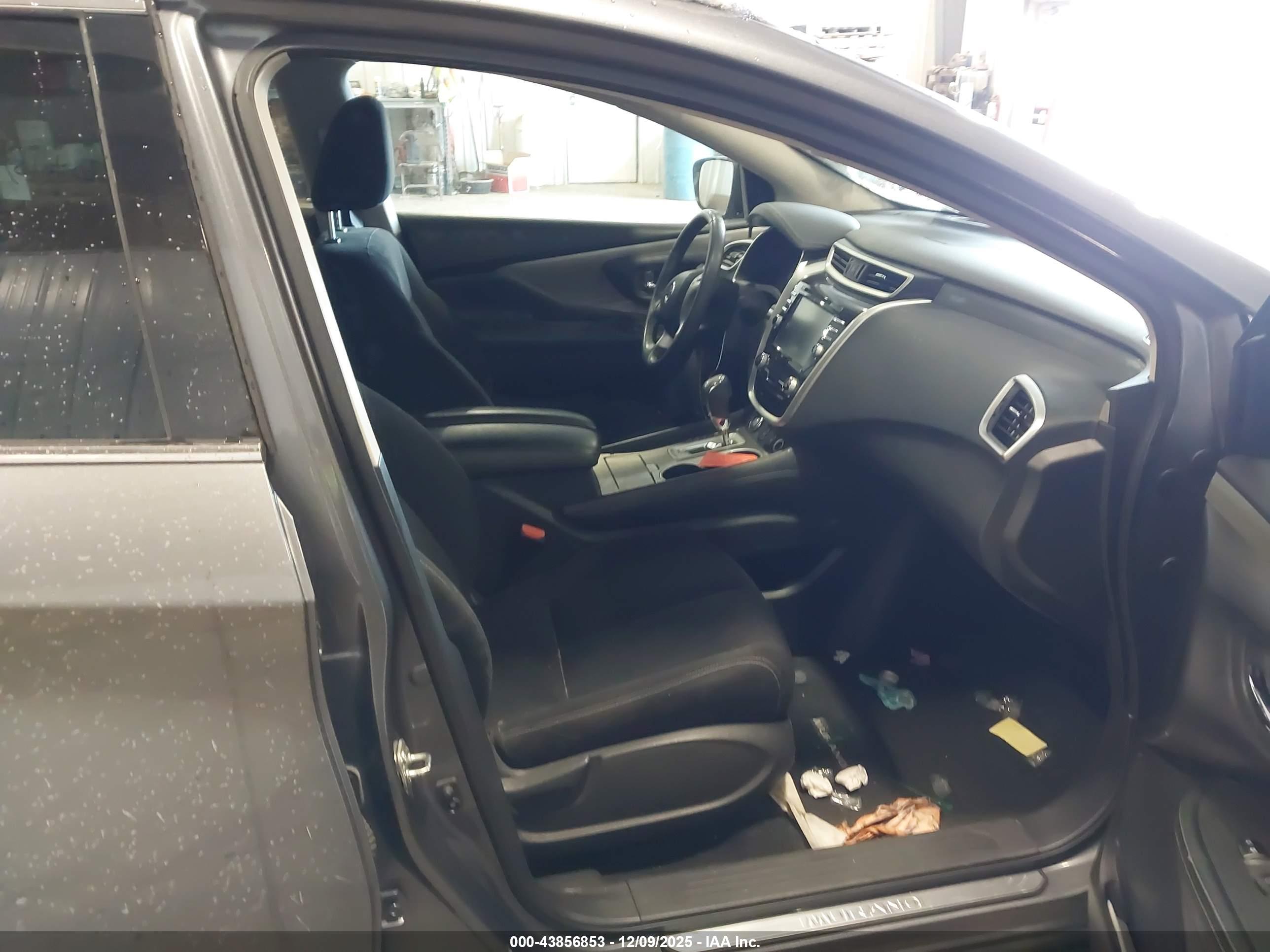 NISSAN MURANO image 5