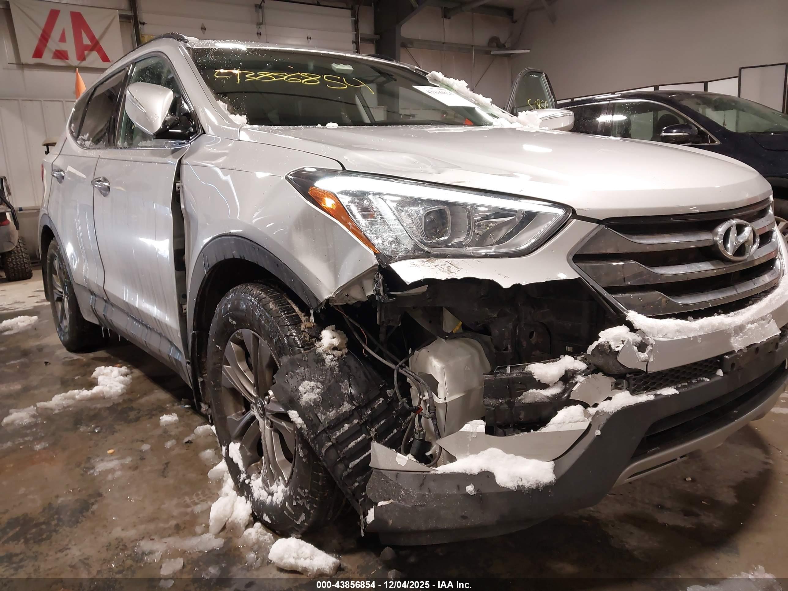 HYUNDAI SANTA image 6