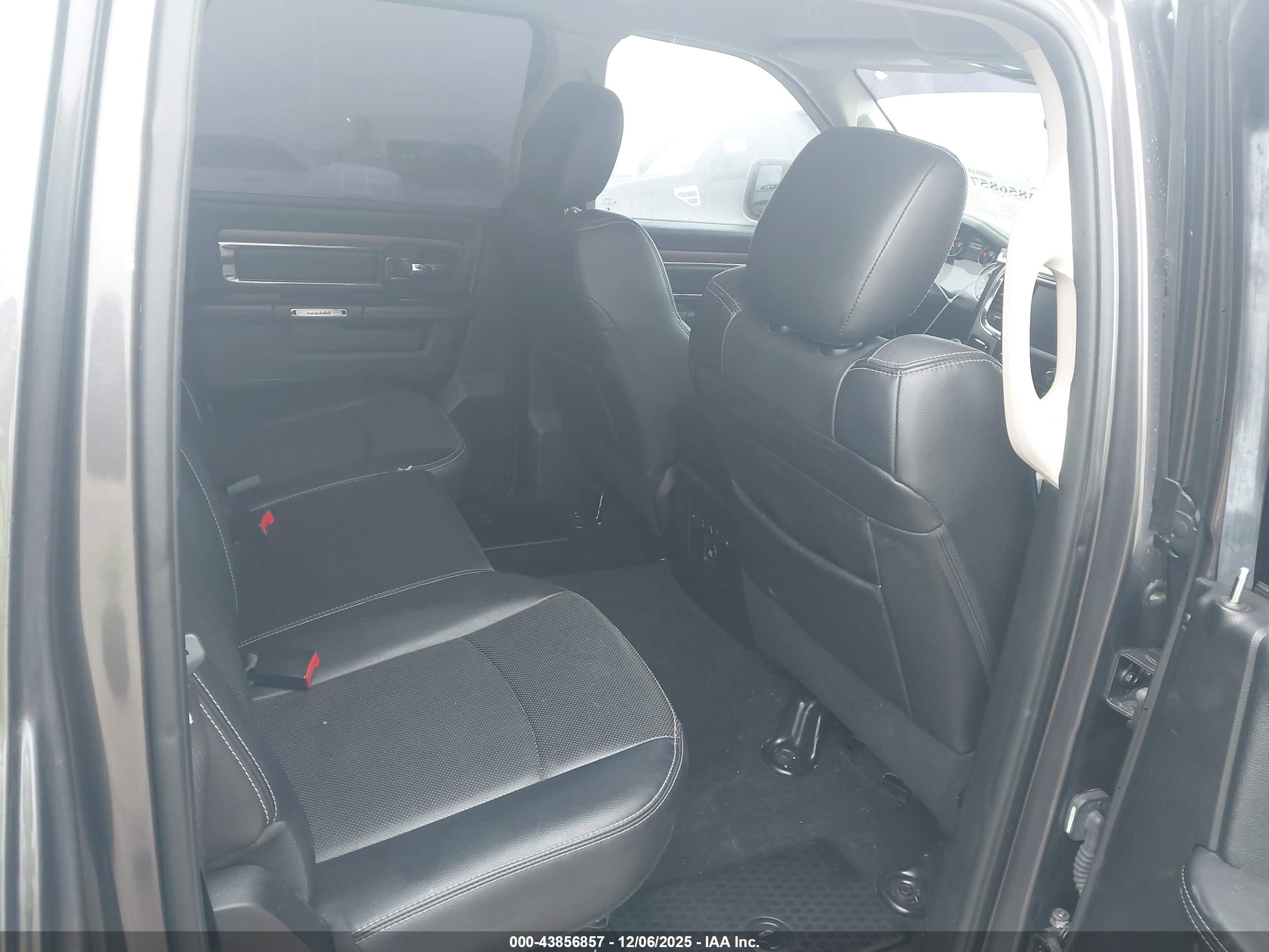 RAM 1500 image 8