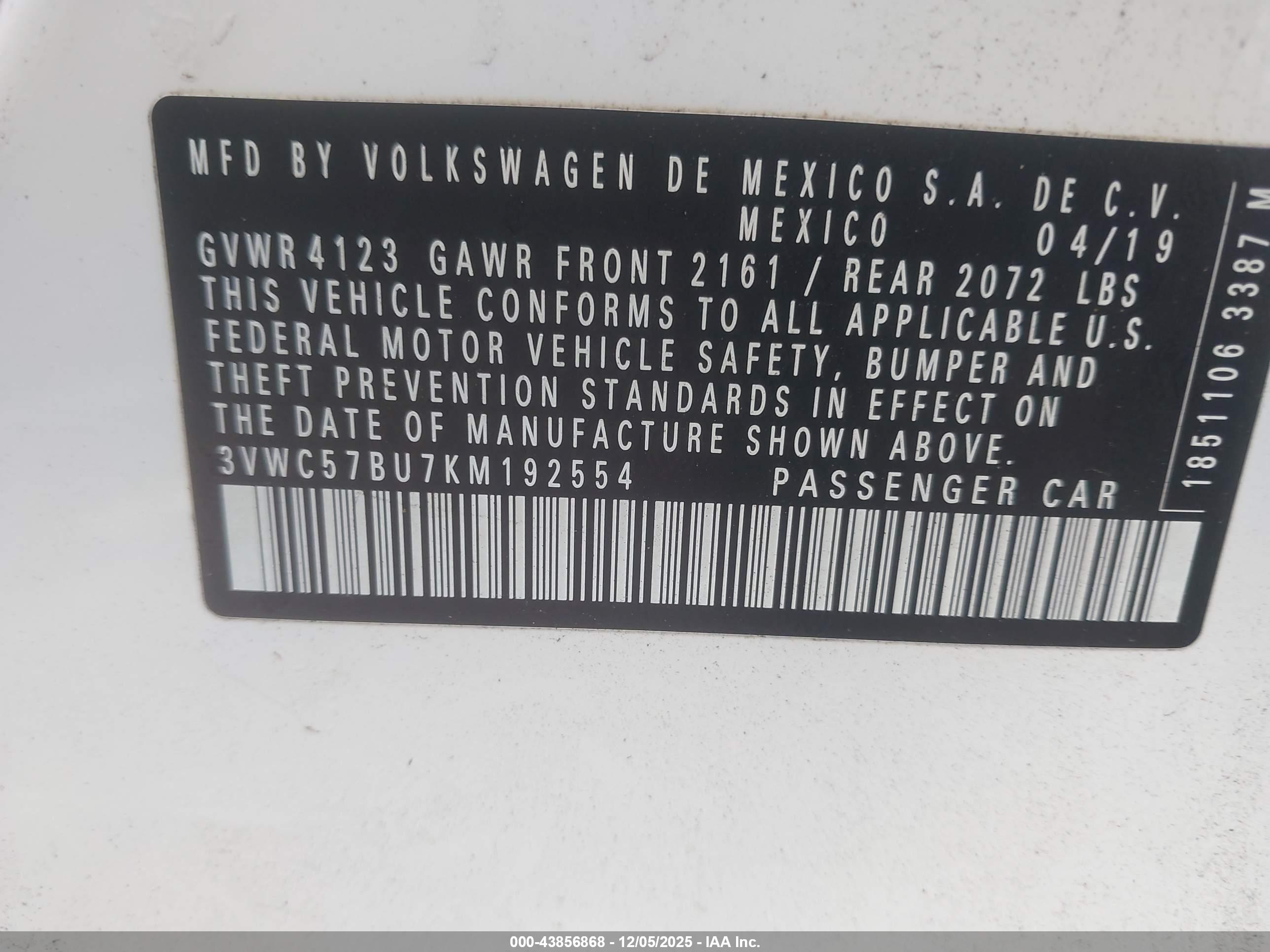 VOLKSWAGEN JETTA image 9