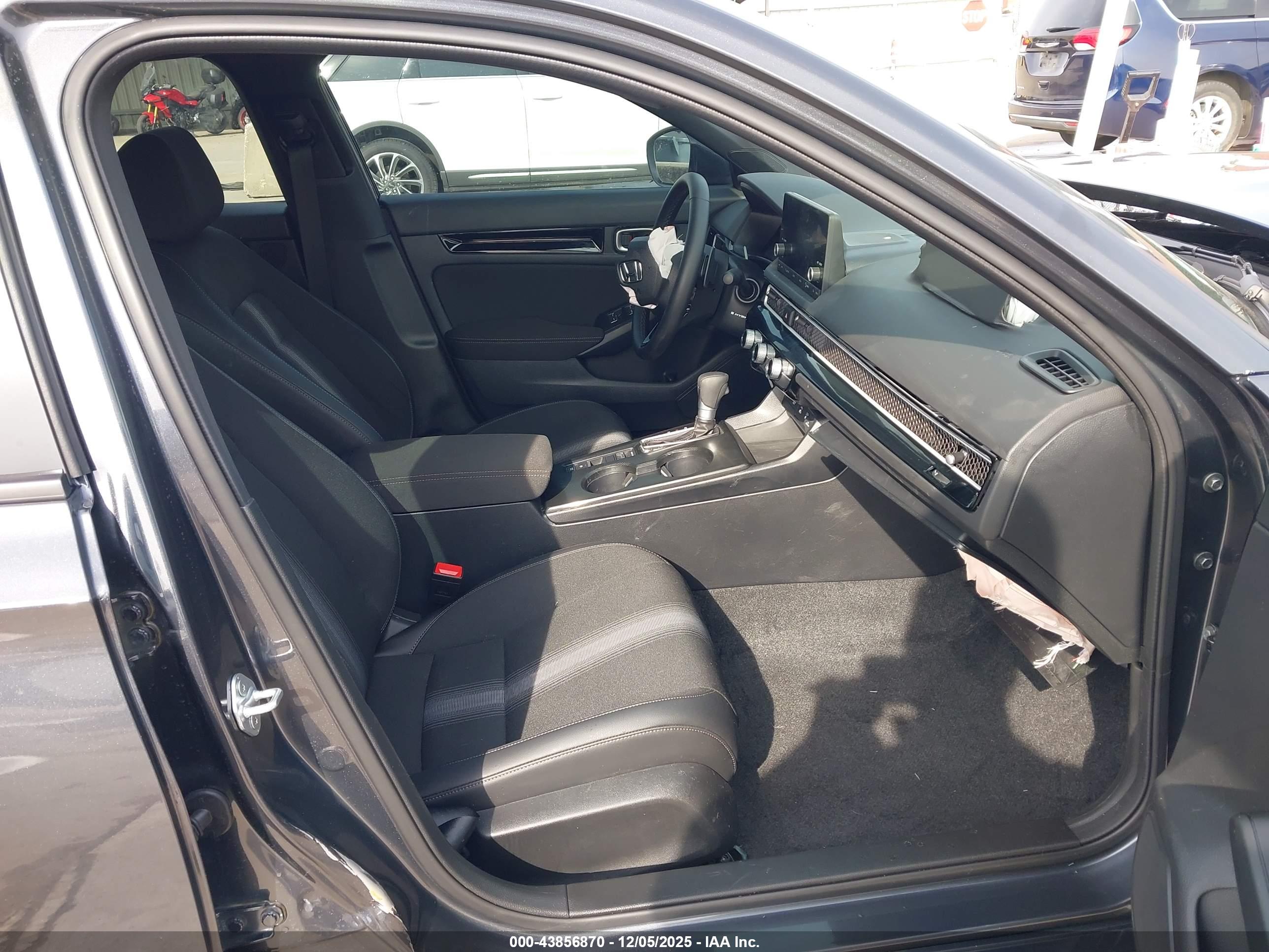 HONDA CIVIC image 5