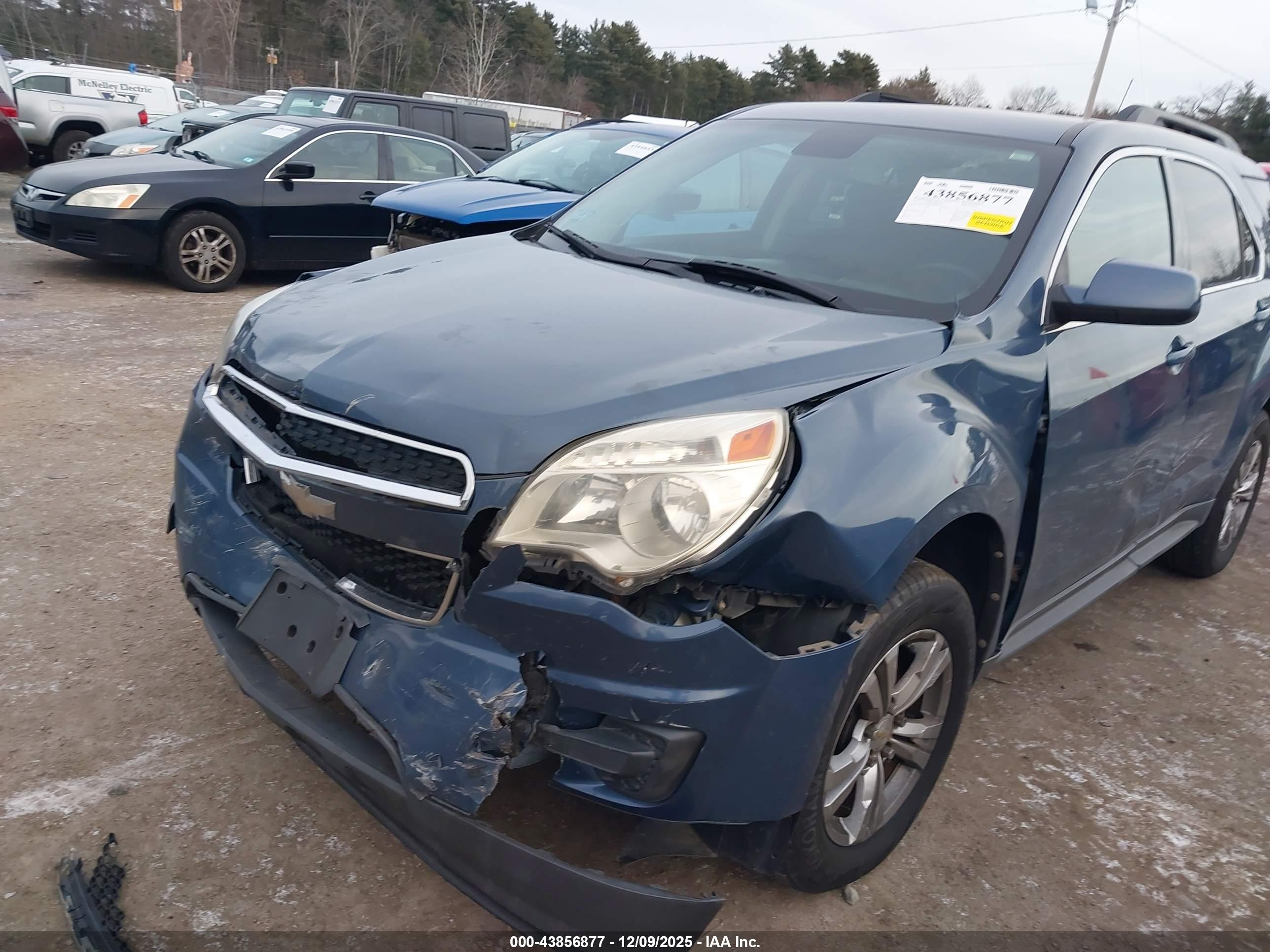CHEVROLET EQUINOX image 6