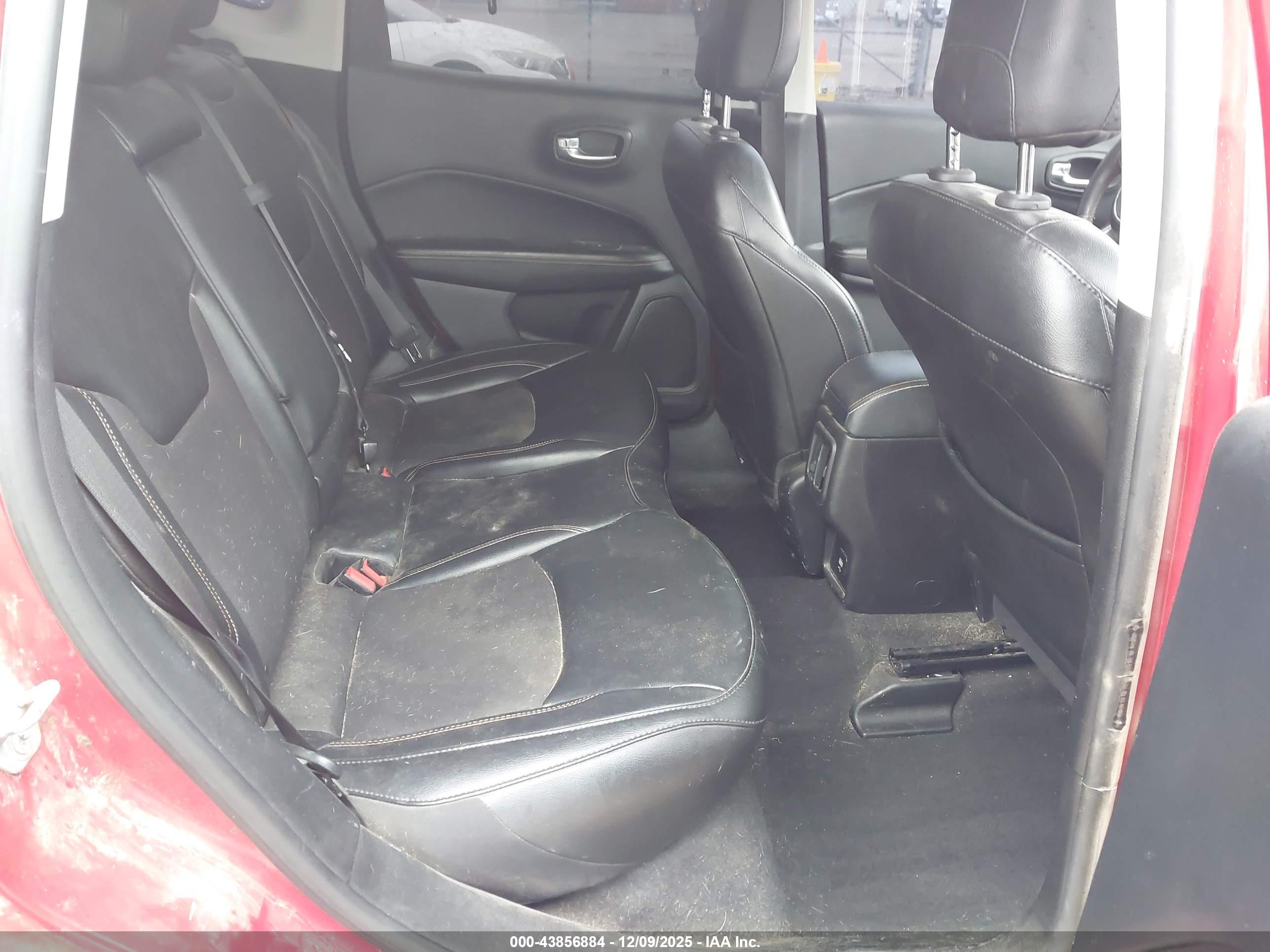 JEEP COMPASS image 8