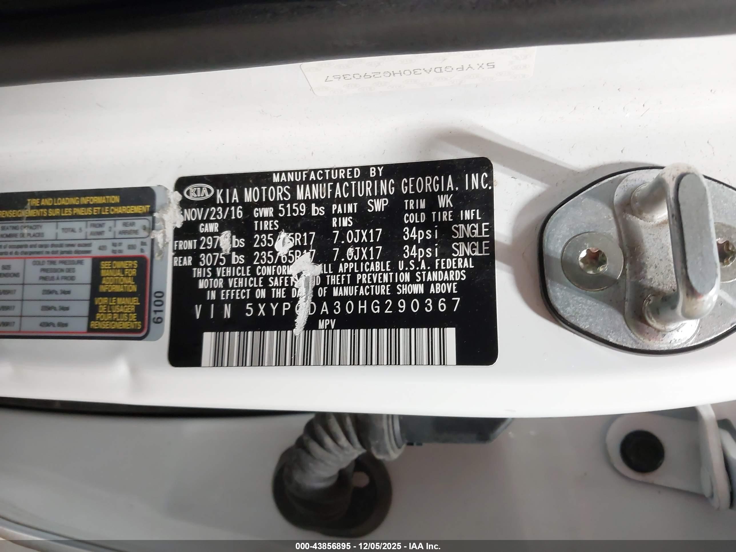 KIA SORENTO image 9