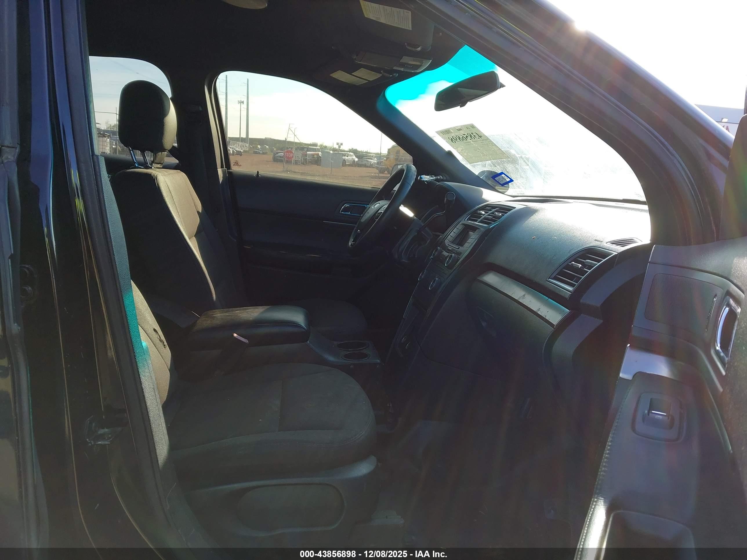 FORD UTILITY image 5