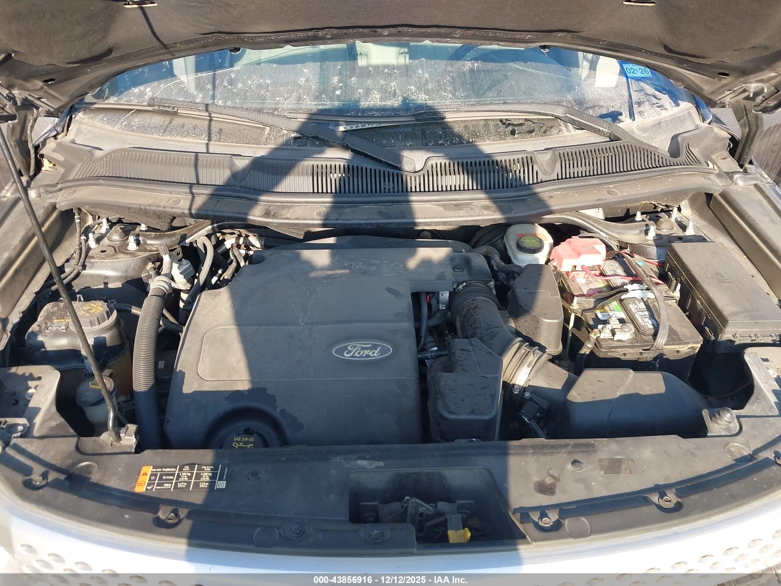 FORD EXPLORER image 10