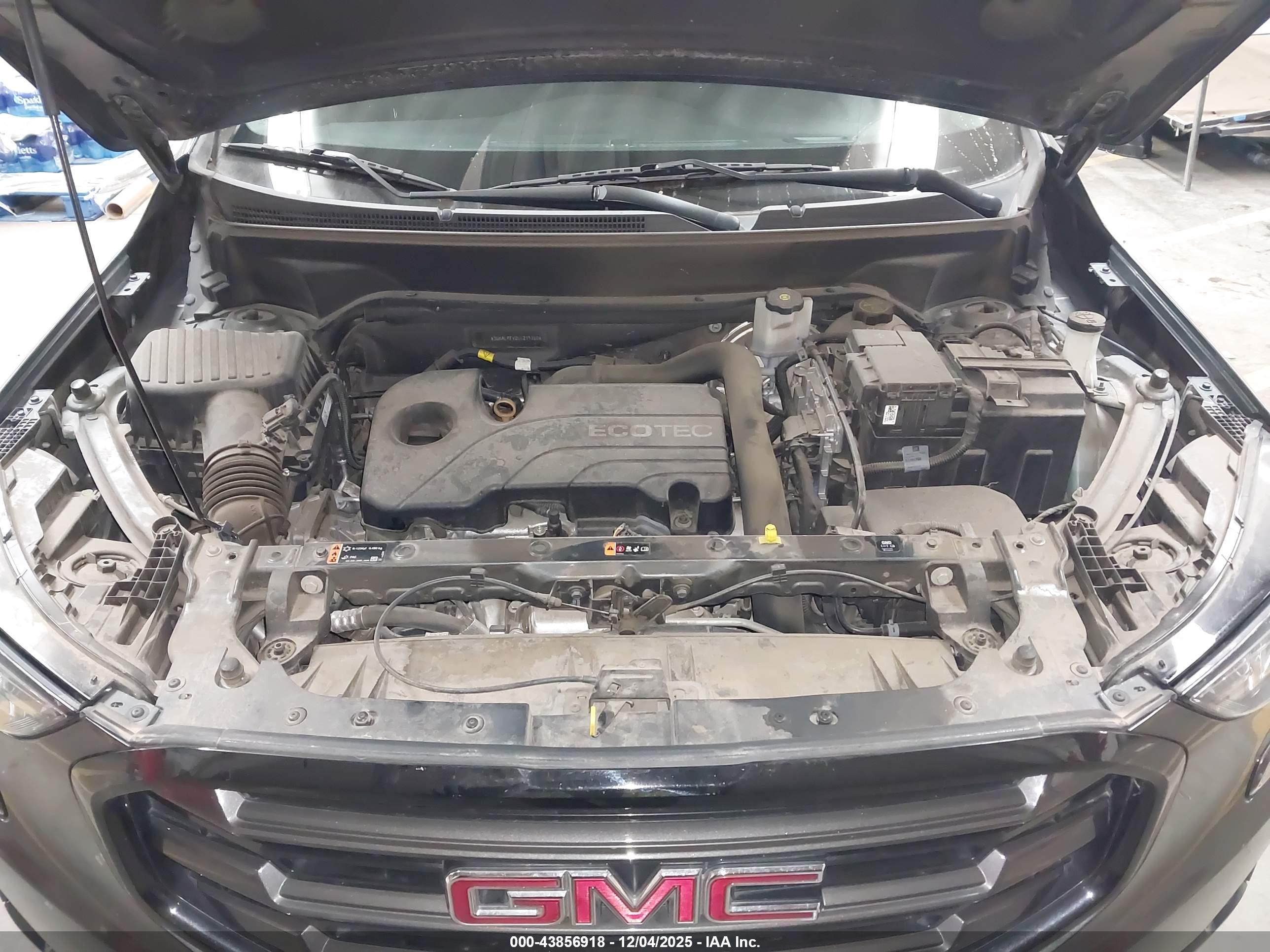 GMC TERRAIN image 10