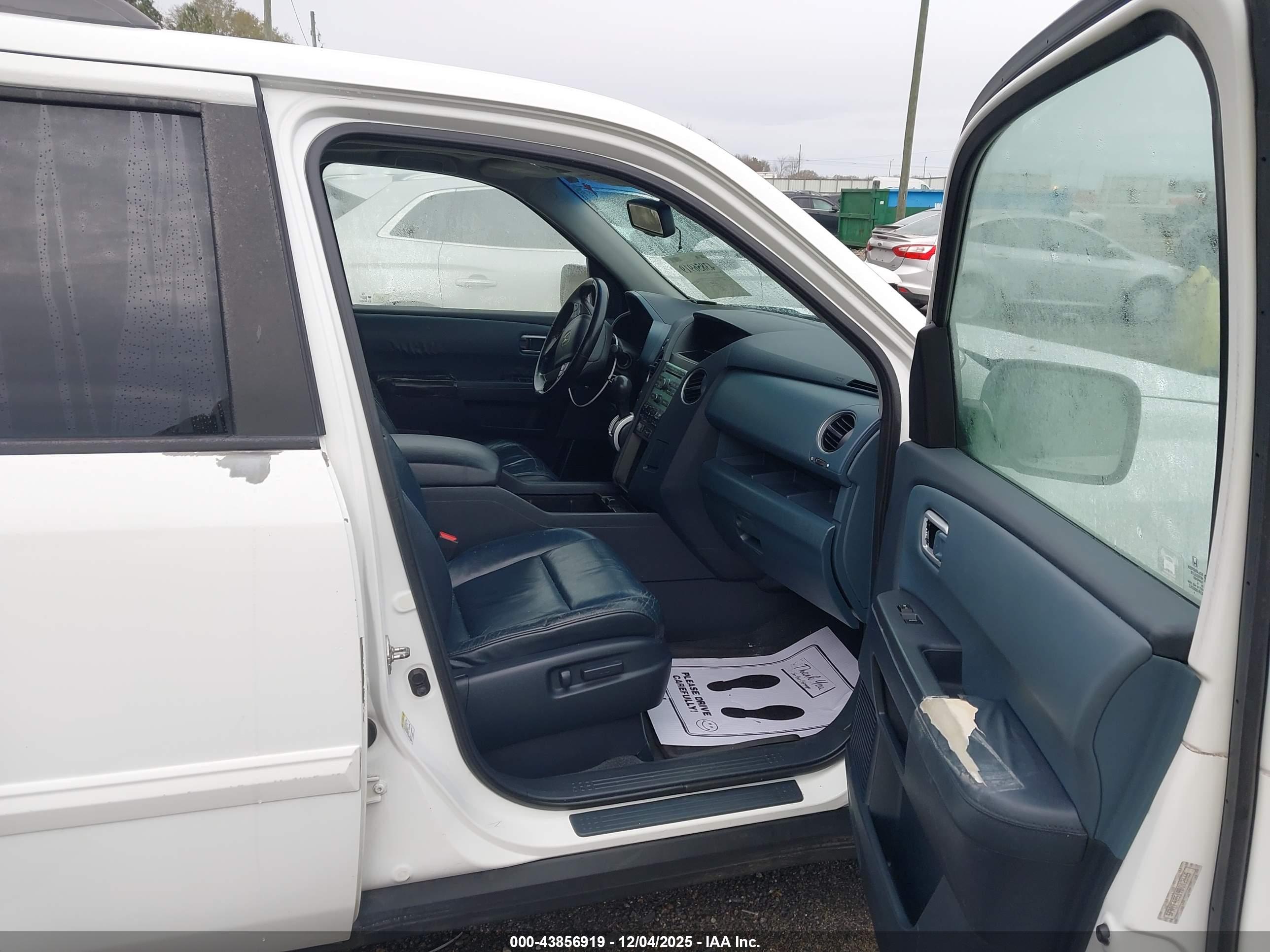 HONDA PILOT image 5