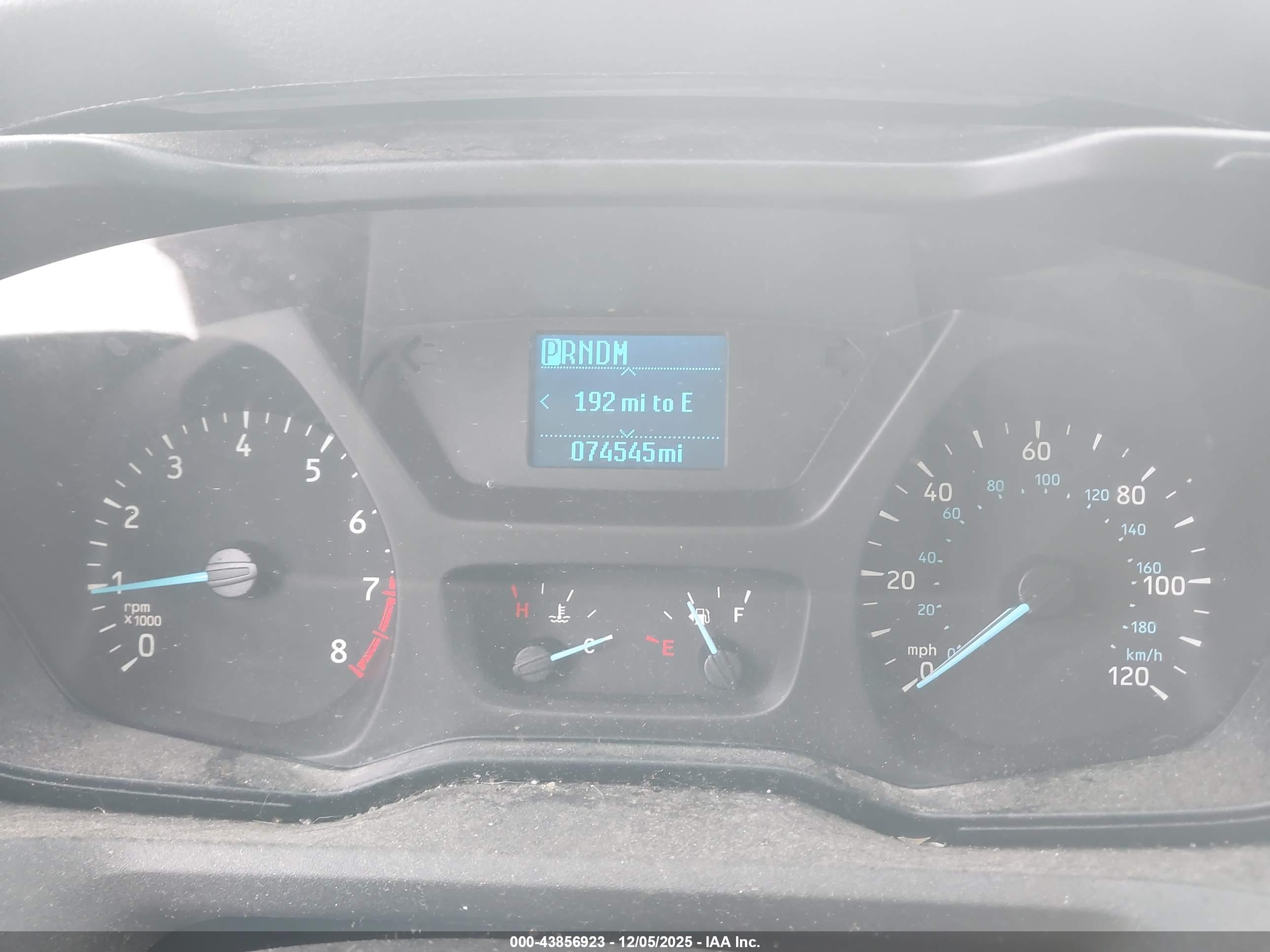 FORD TRANSIT-250 image 7