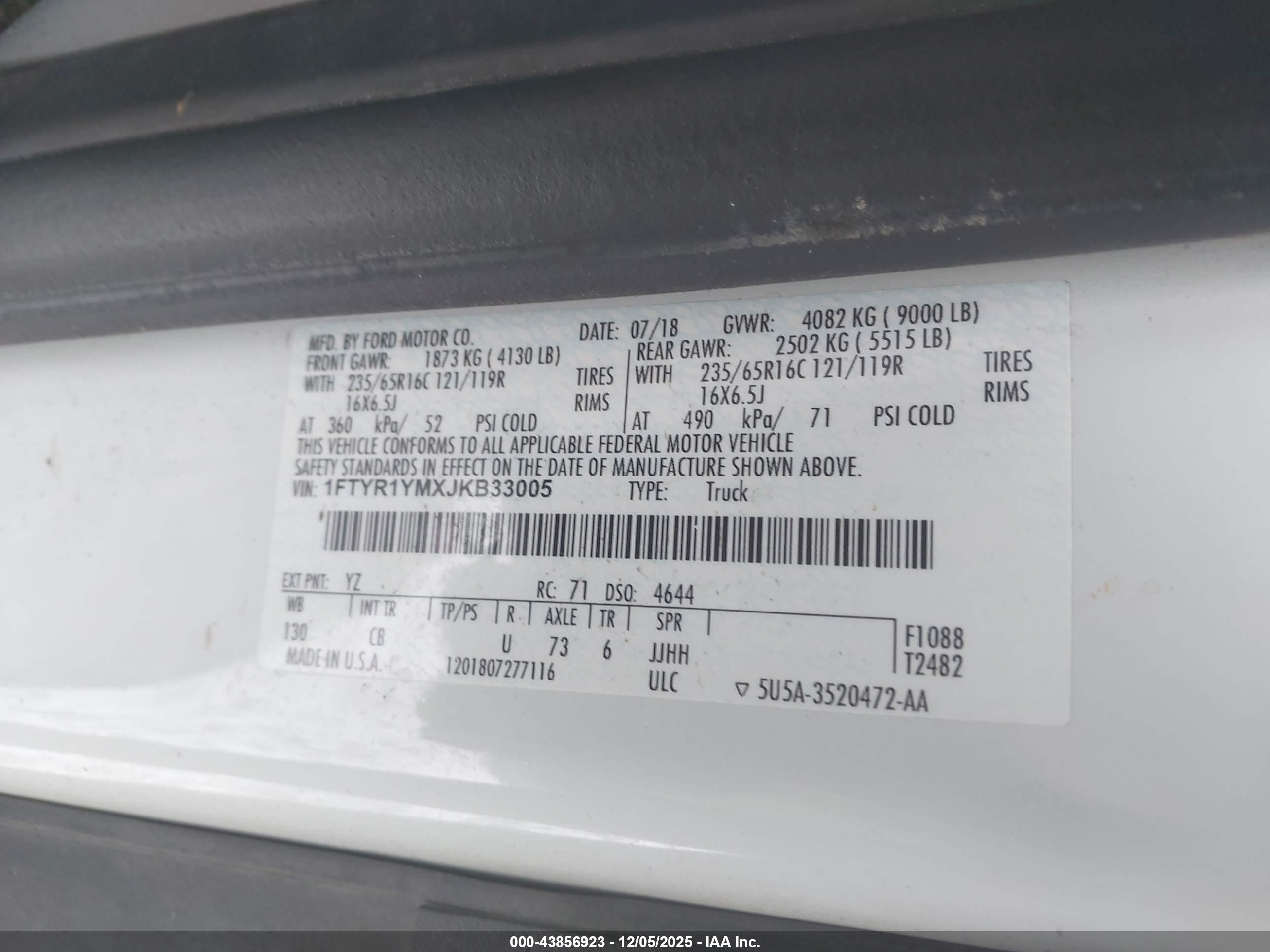 FORD TRANSIT-250 image 9