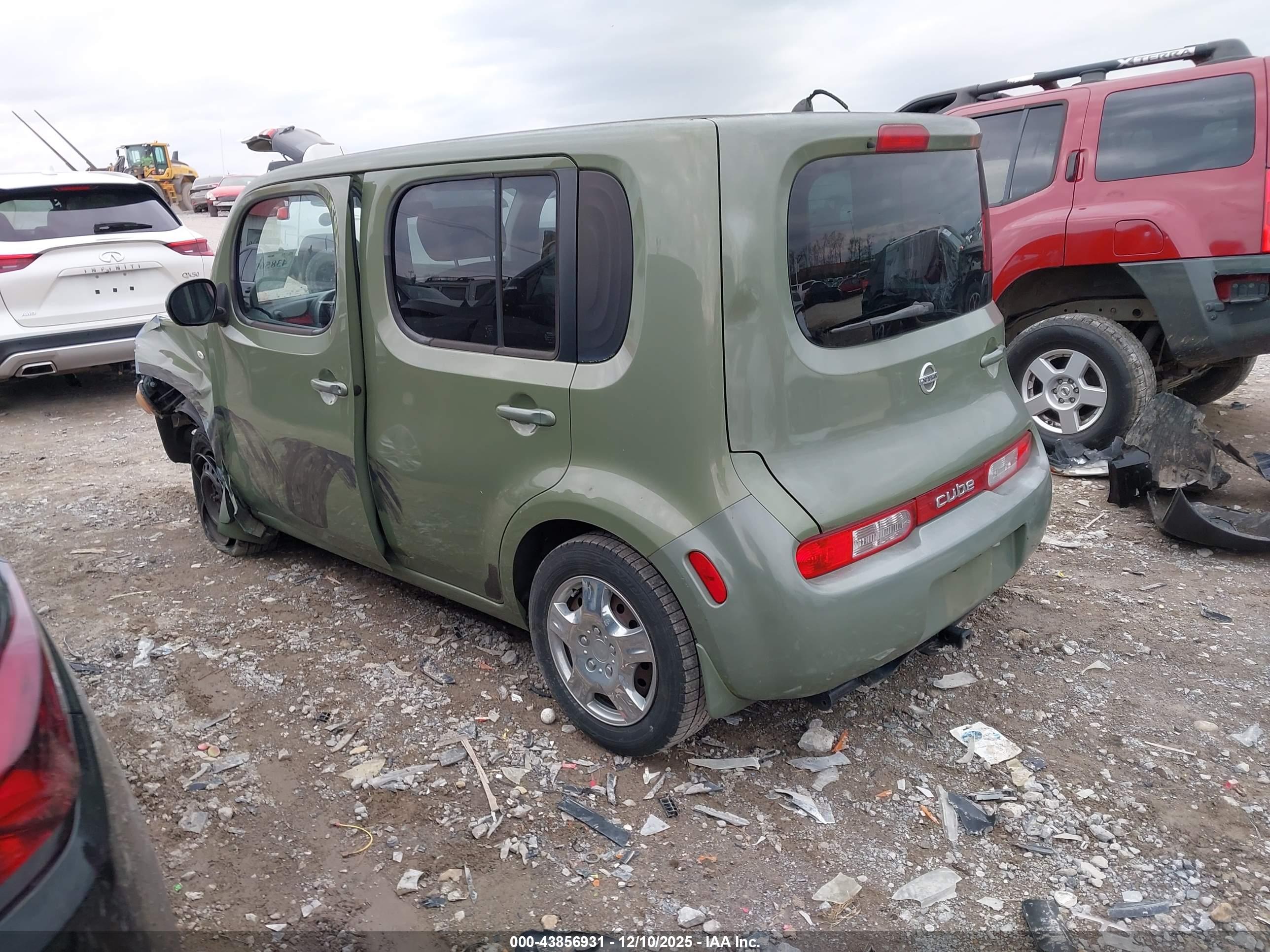 NISSAN CUBE image 3