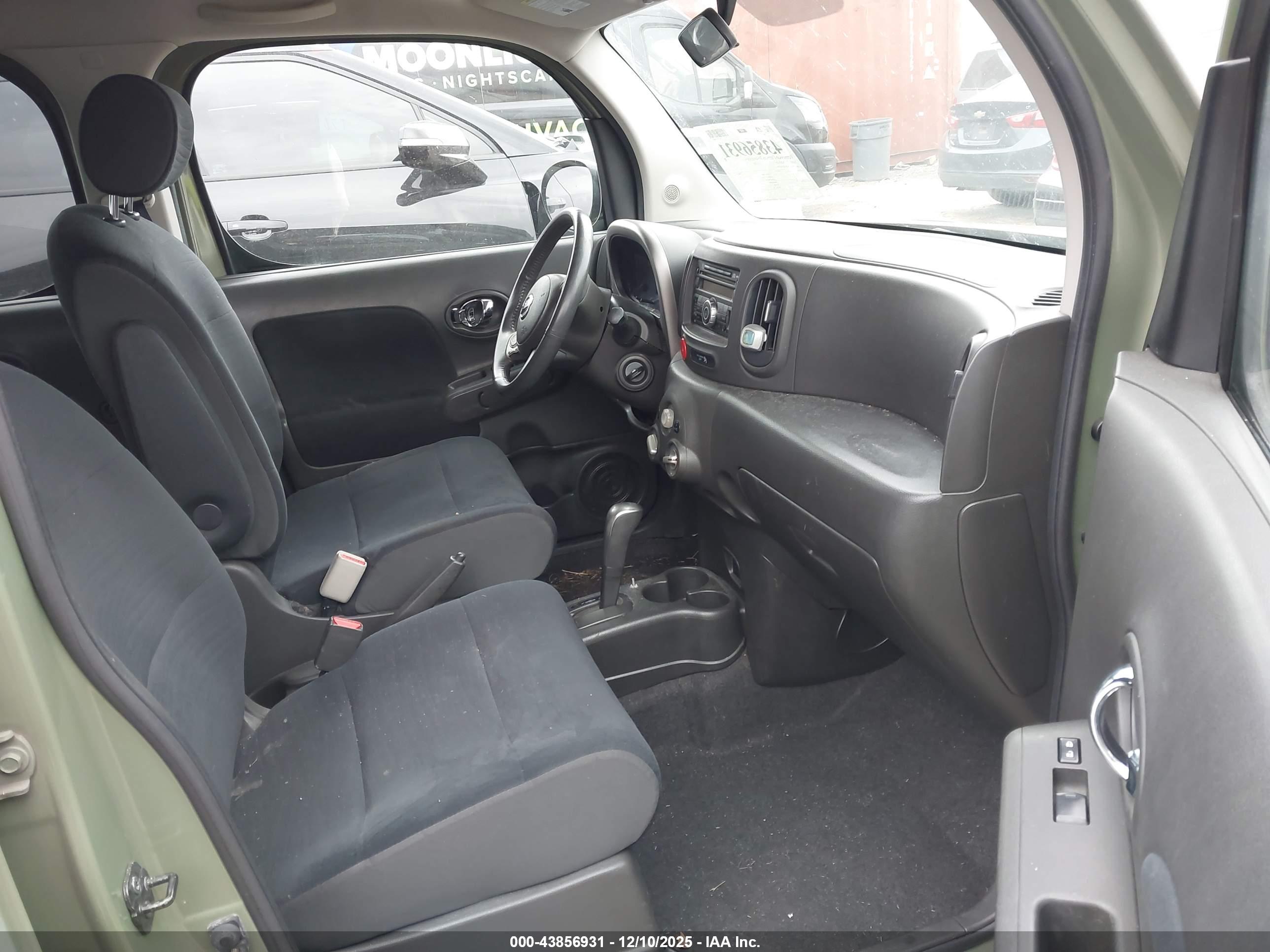 NISSAN CUBE image 5