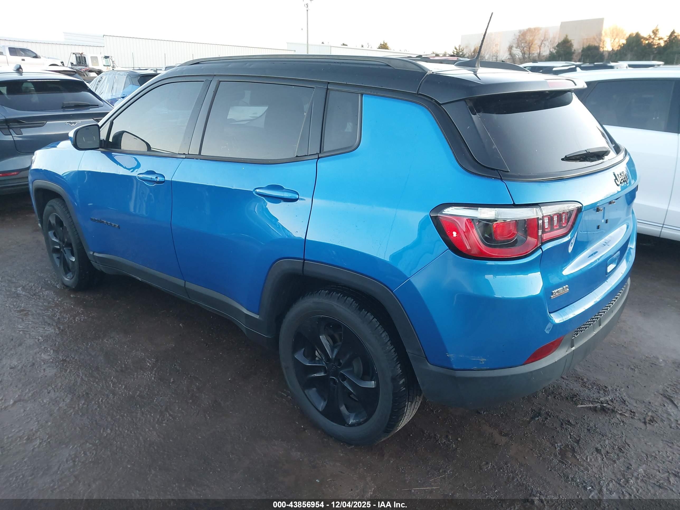 JEEP COMPASS image 3