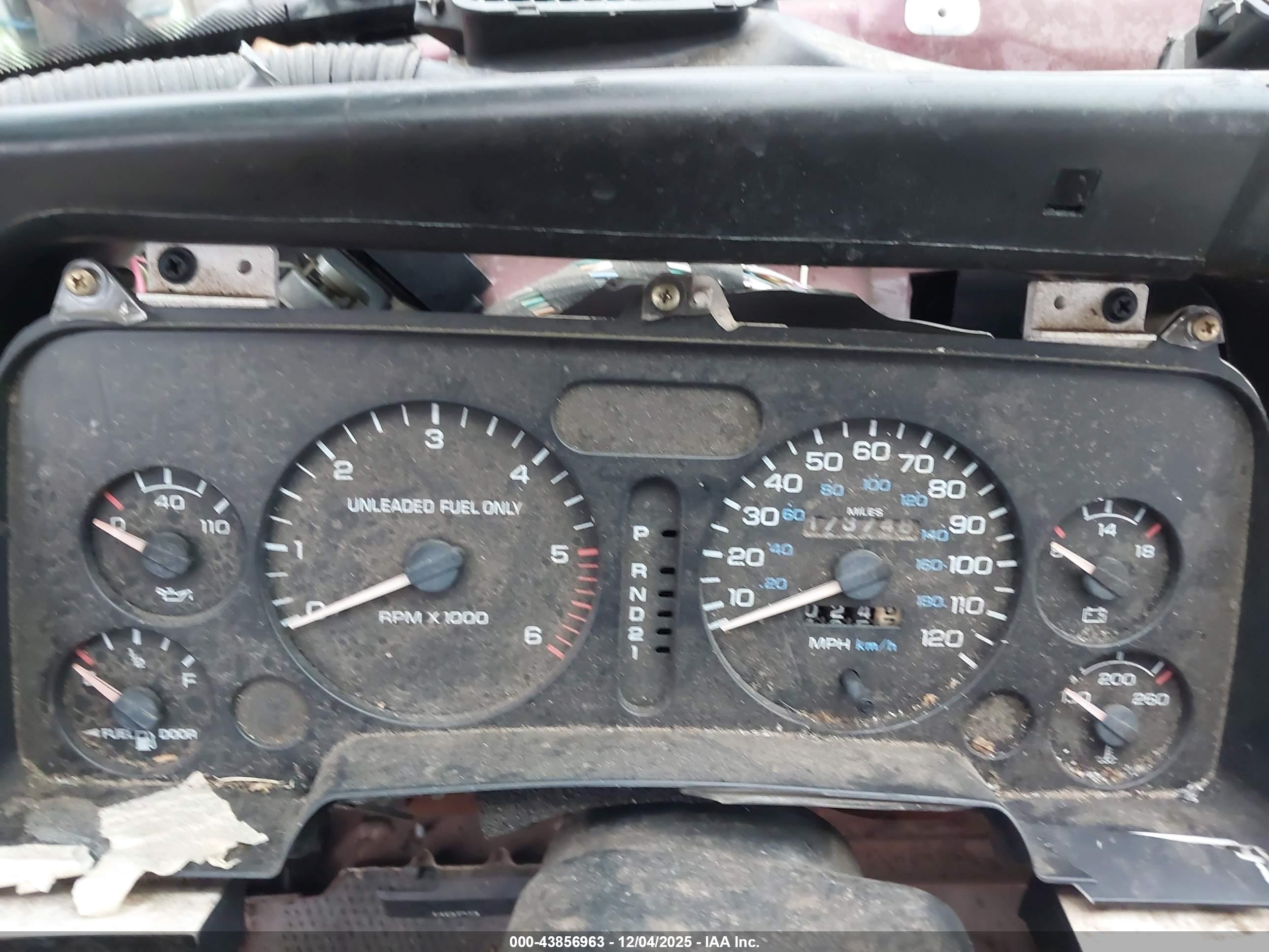 DODGE RAM image 7