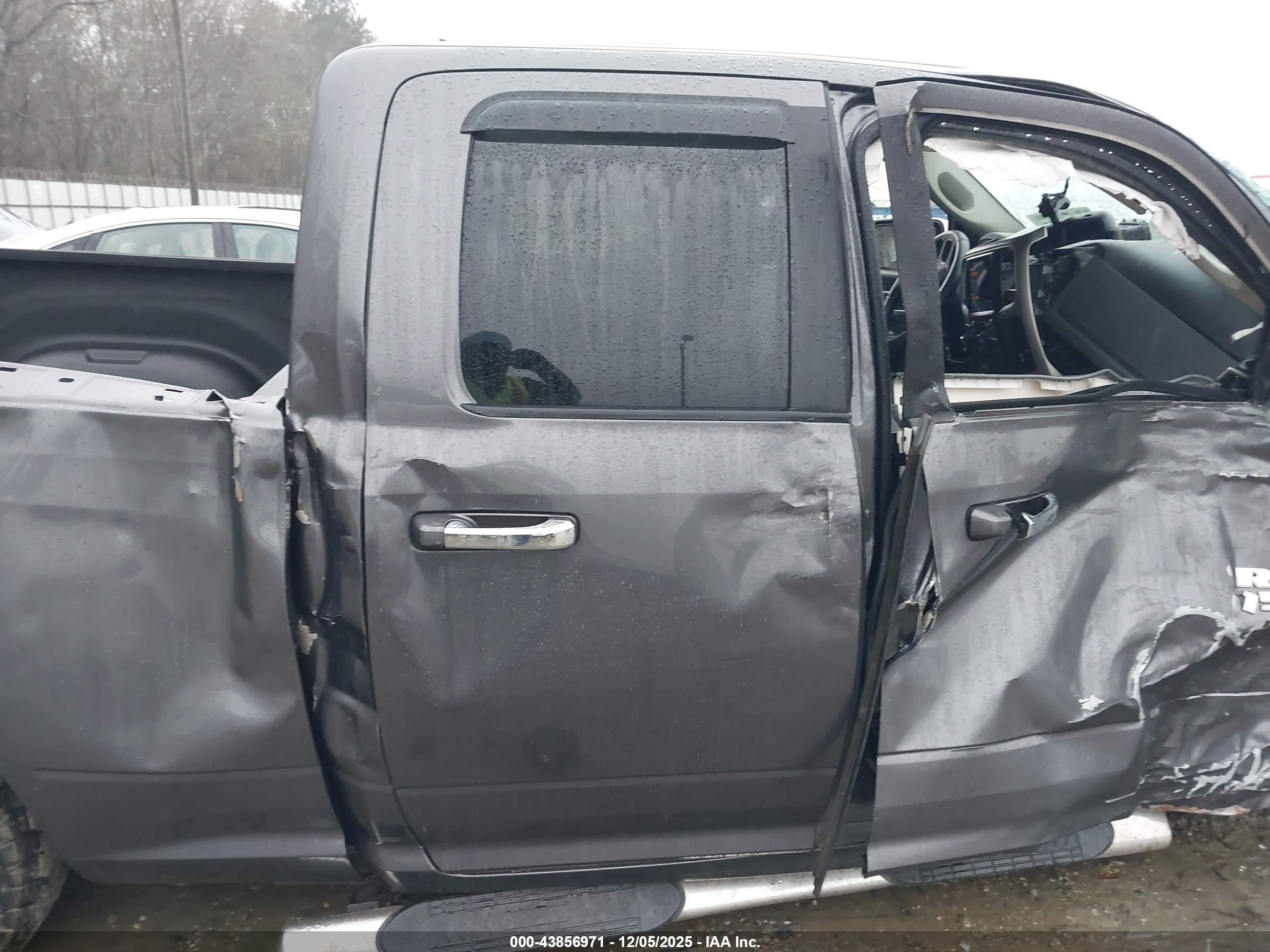 RAM 1500 image 8