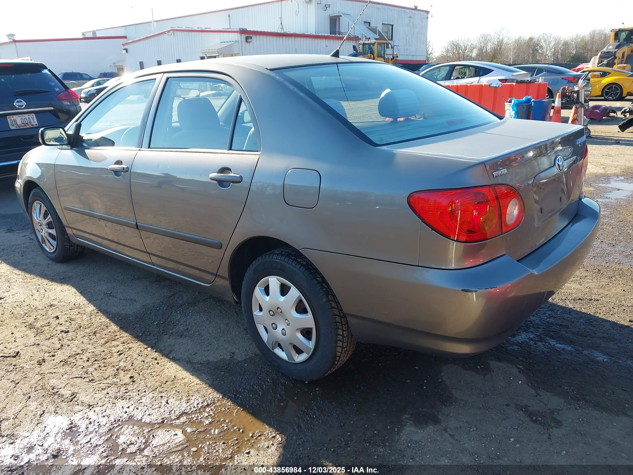 TOYOTA COROLLA image 3