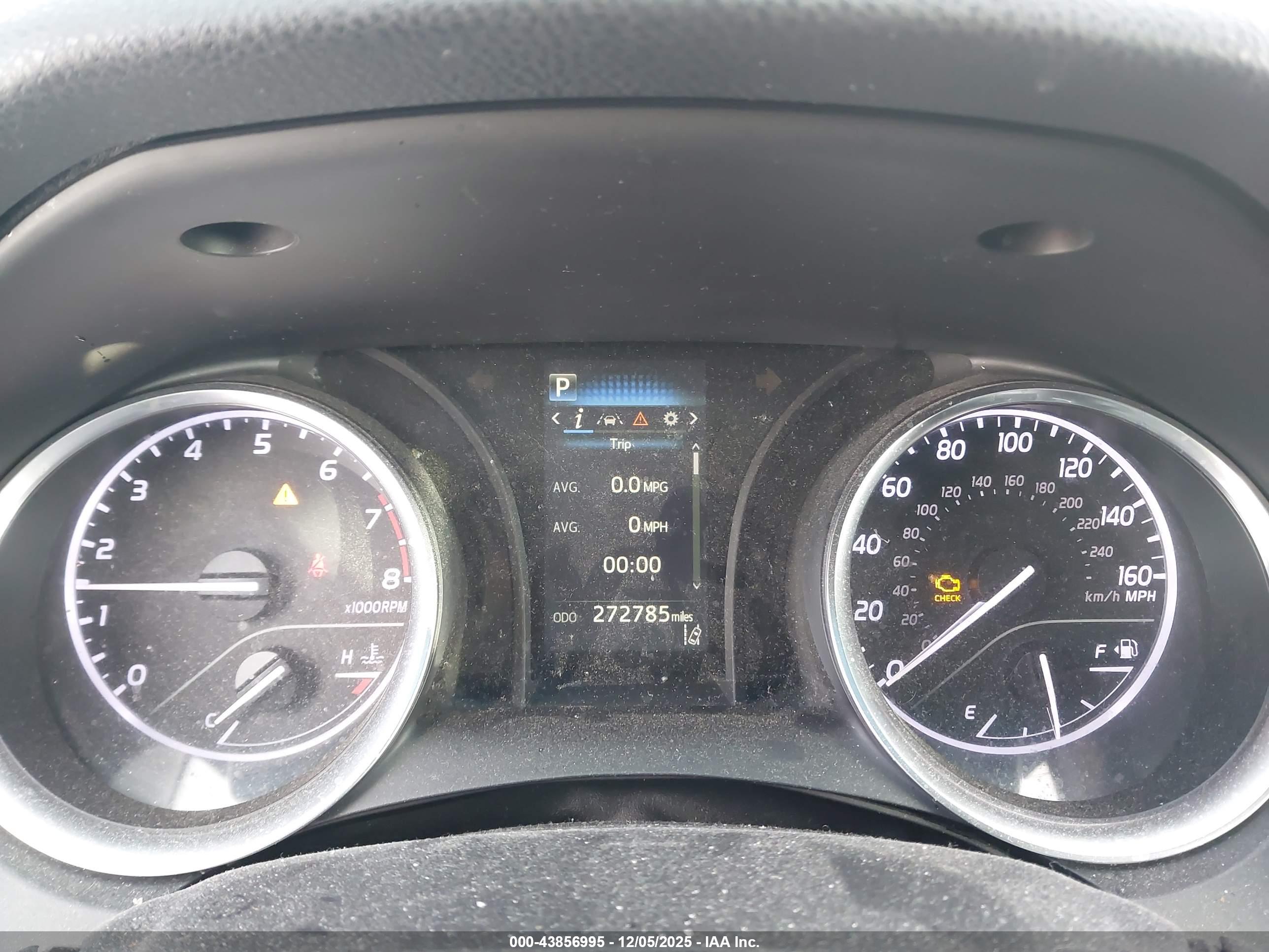 TOYOTA CAMRY image 7