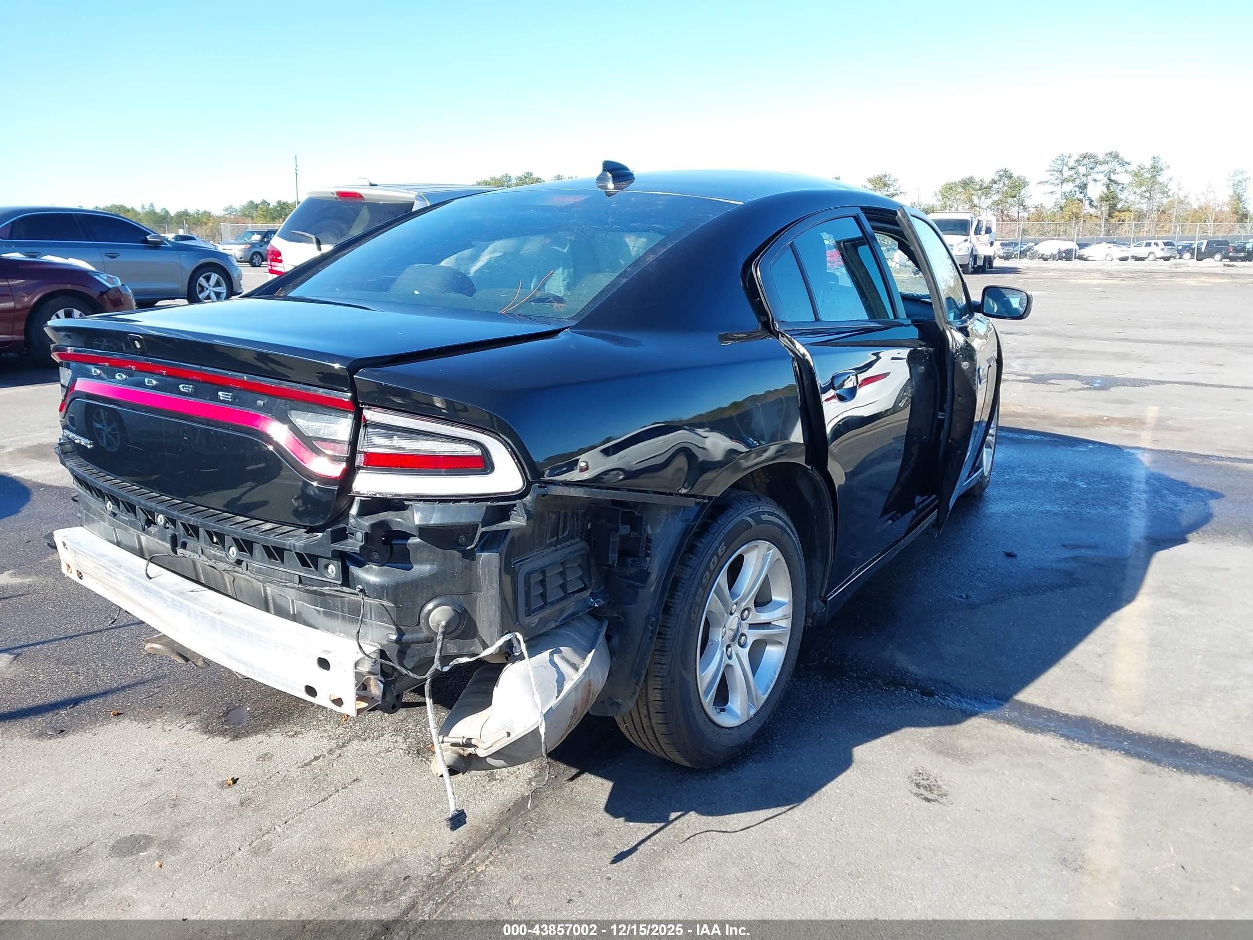 DODGE CHARGER image 4