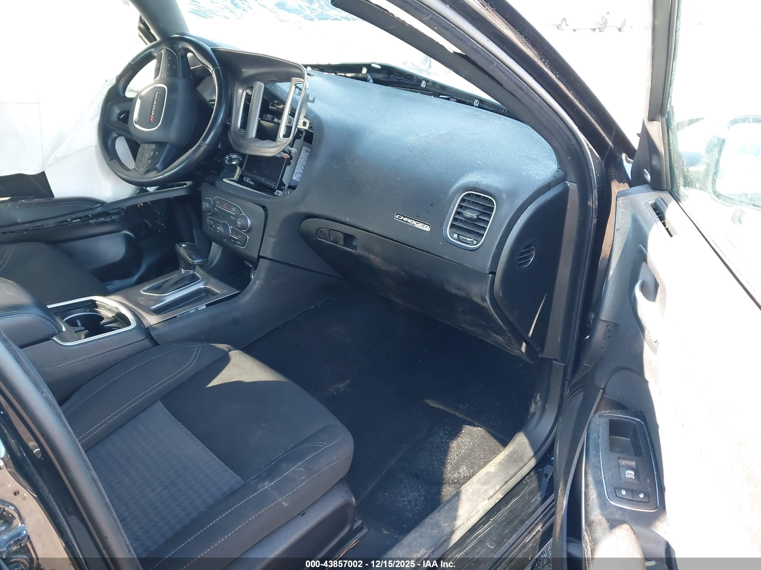 DODGE CHARGER image 5