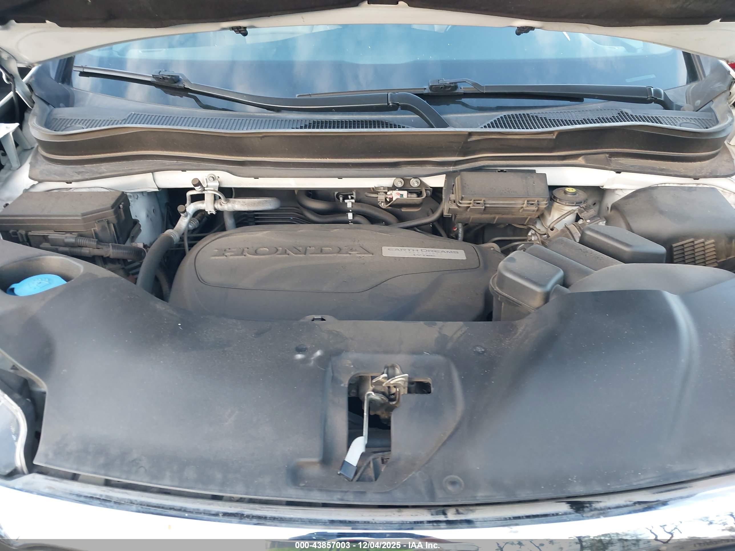 HONDA PILOT image 10