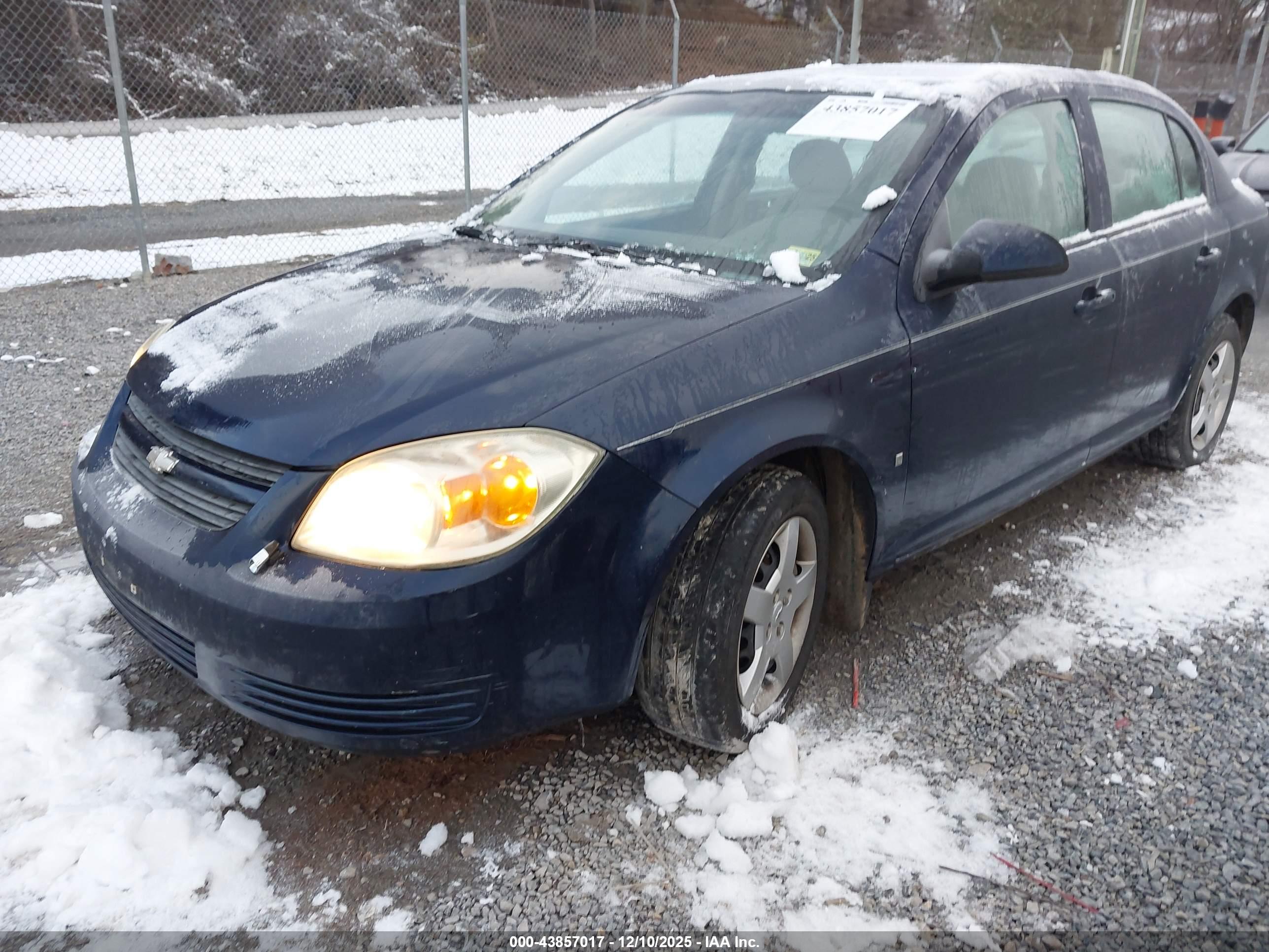 CHEVROLET COBALT image 2