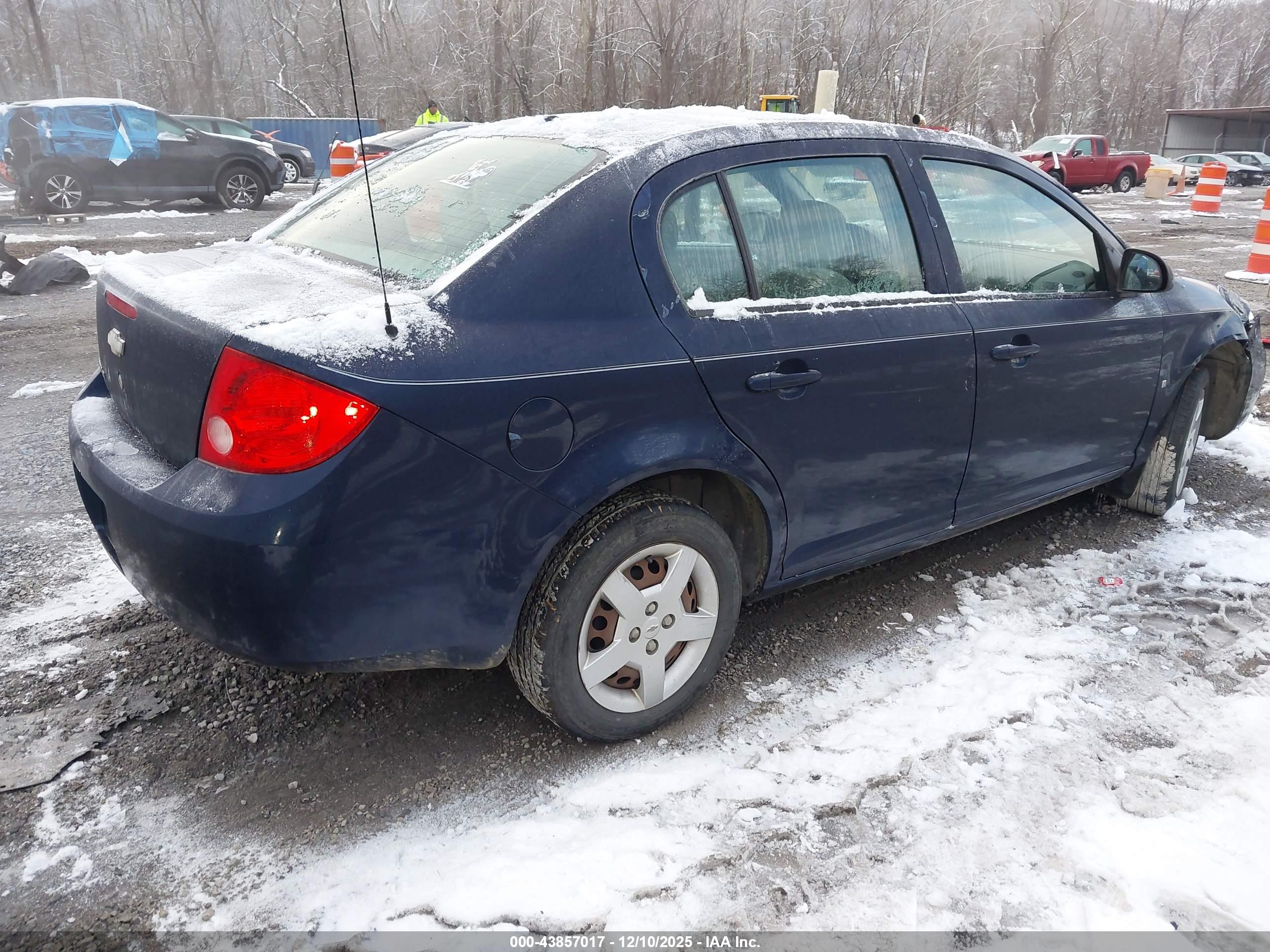 CHEVROLET COBALT image 4