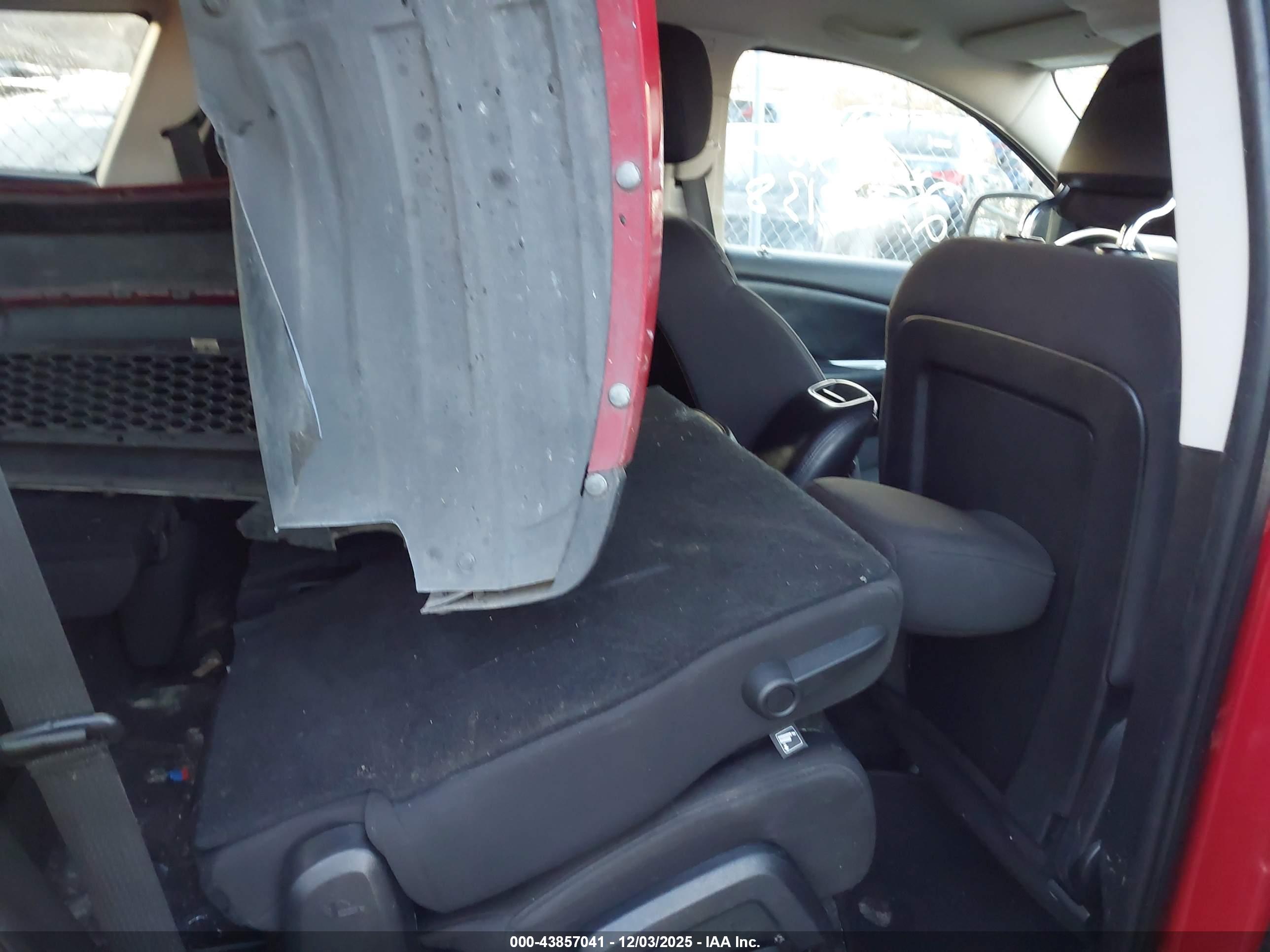 DODGE JOURNEY image 8