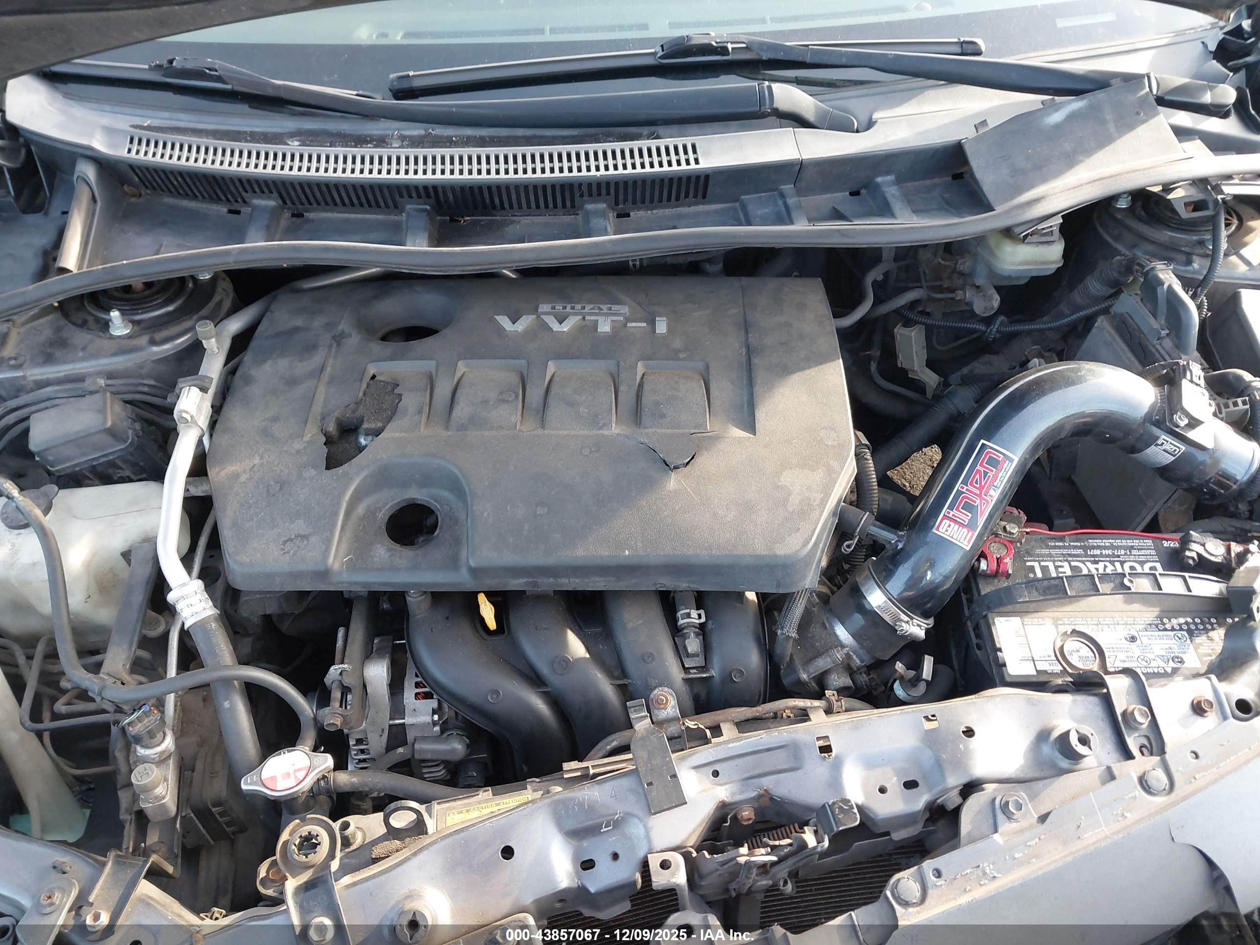 TOYOTA COROLLA image 10