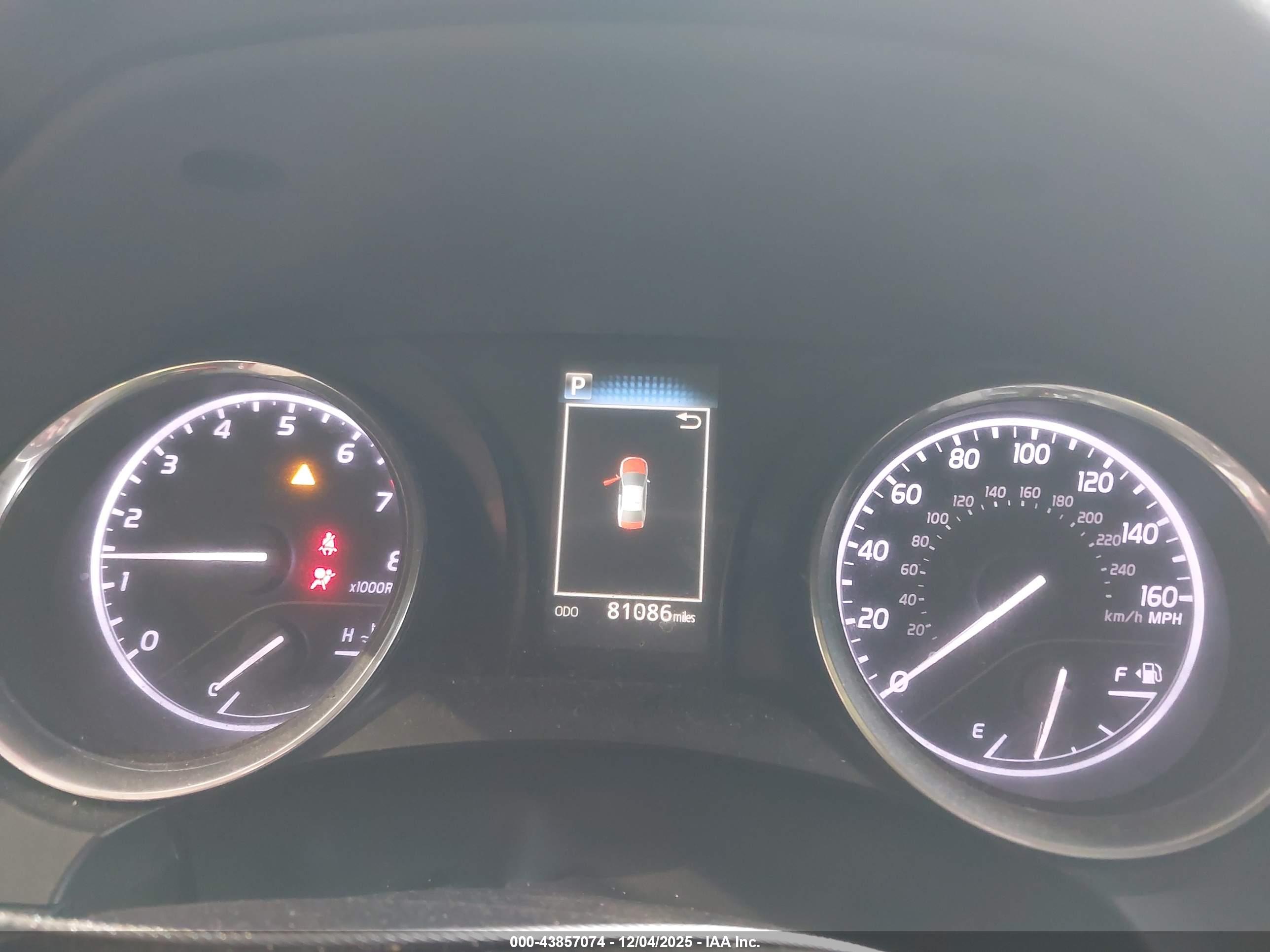 TOYOTA CAMRY image 7