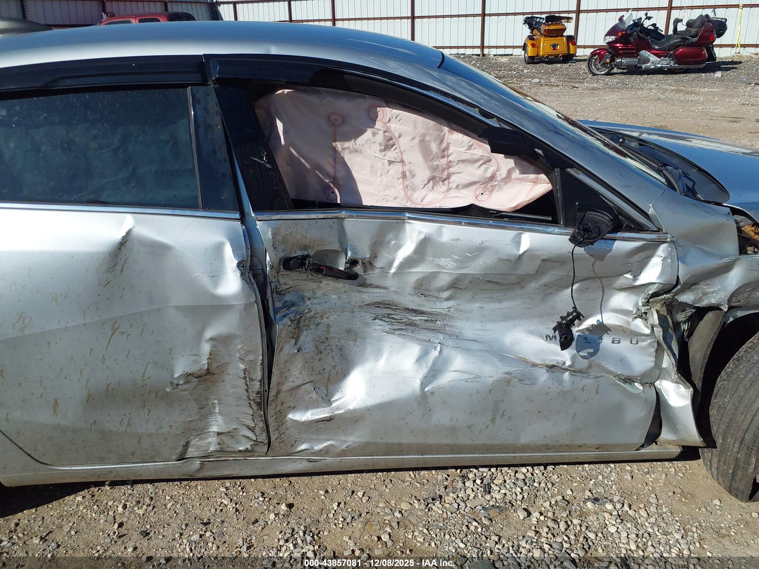 CHEVROLET MALIBU image 5