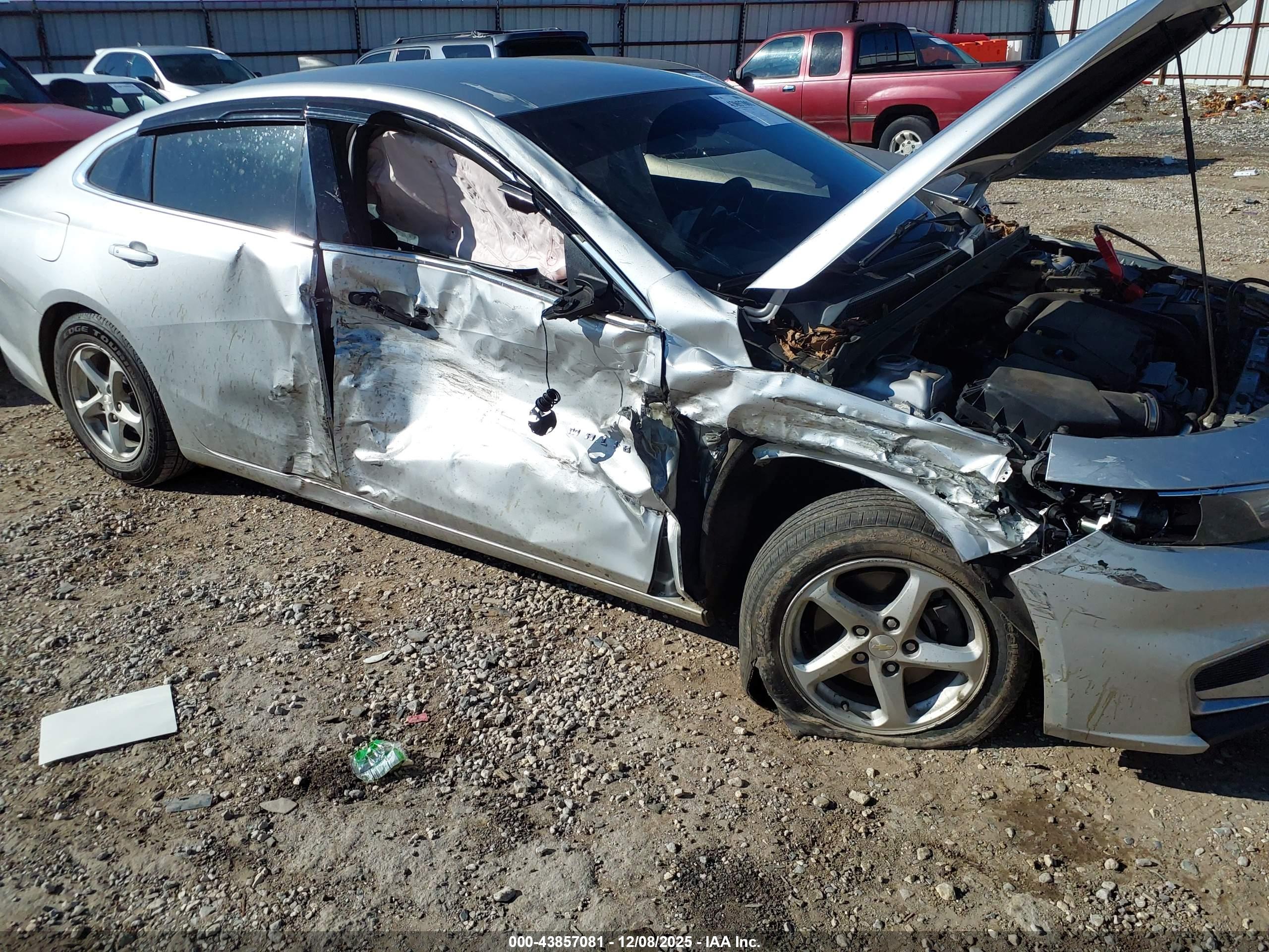 CHEVROLET MALIBU image 6