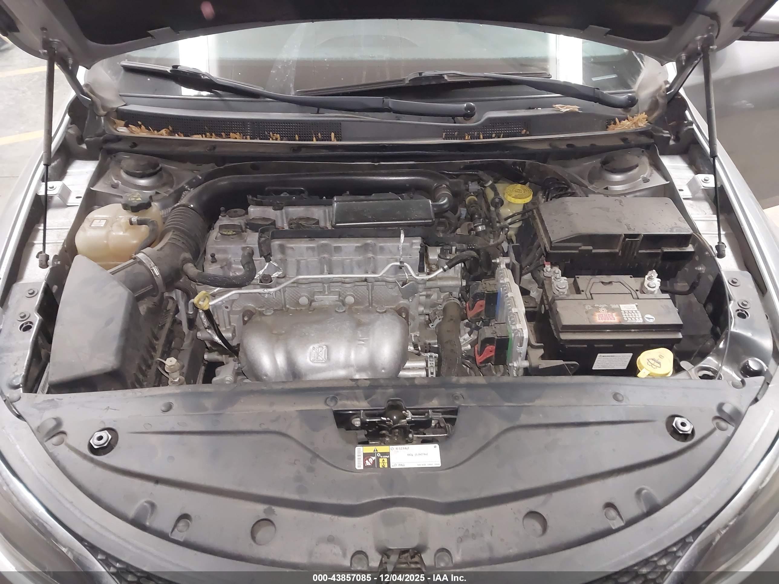CHRYSLER 200 image 10