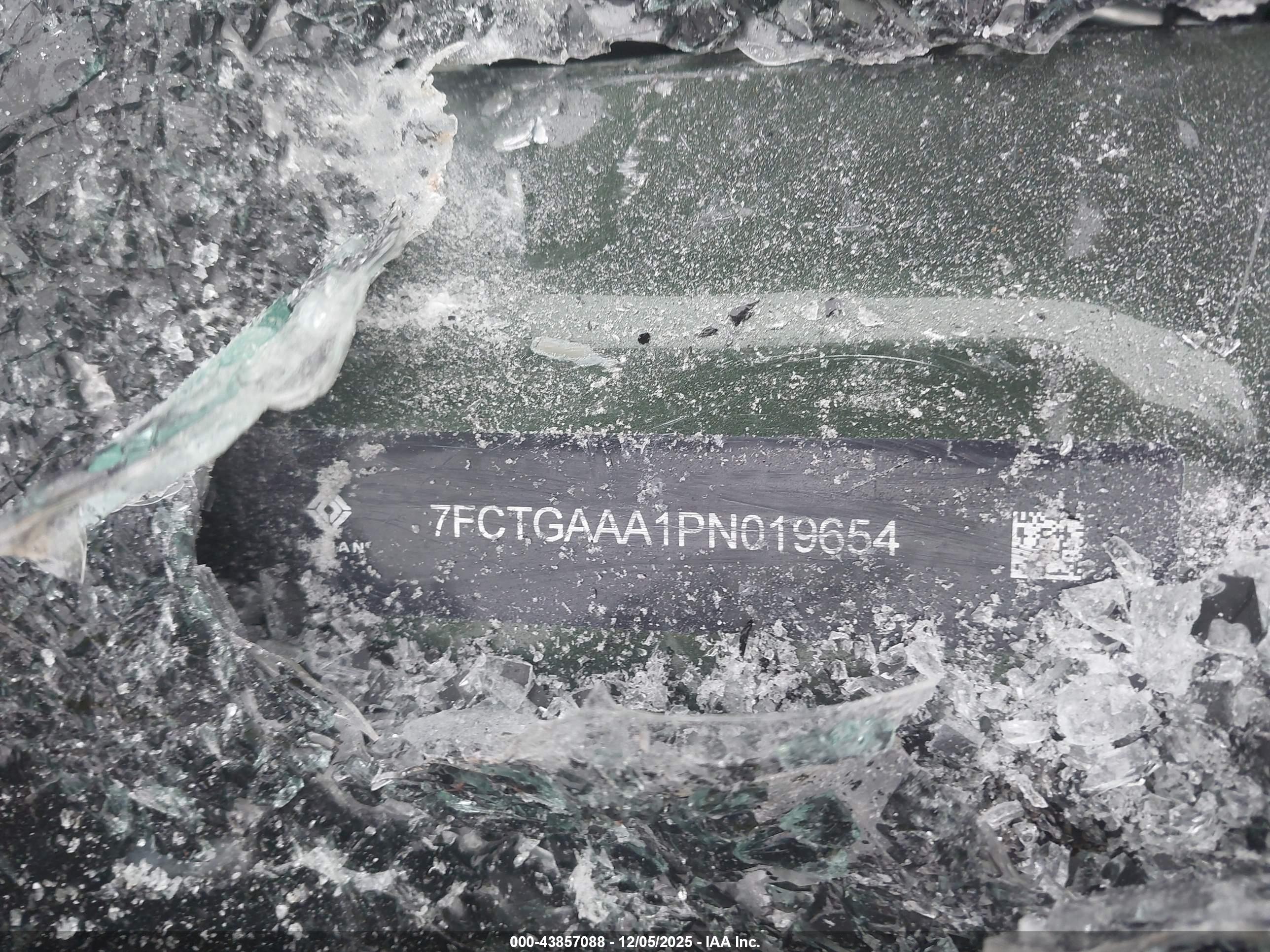 RIVIAN R1T image 9