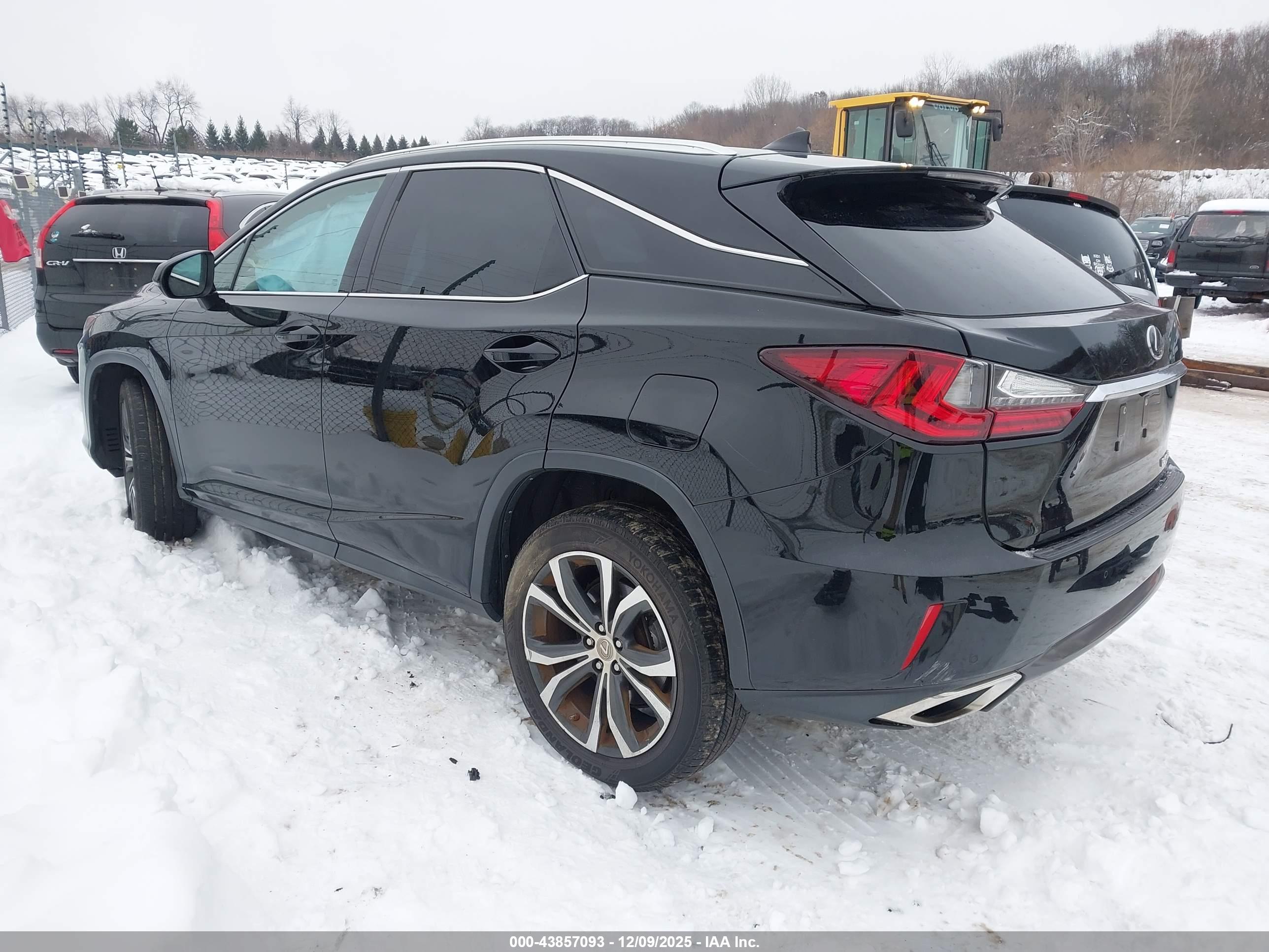 LEXUS RX image 3
