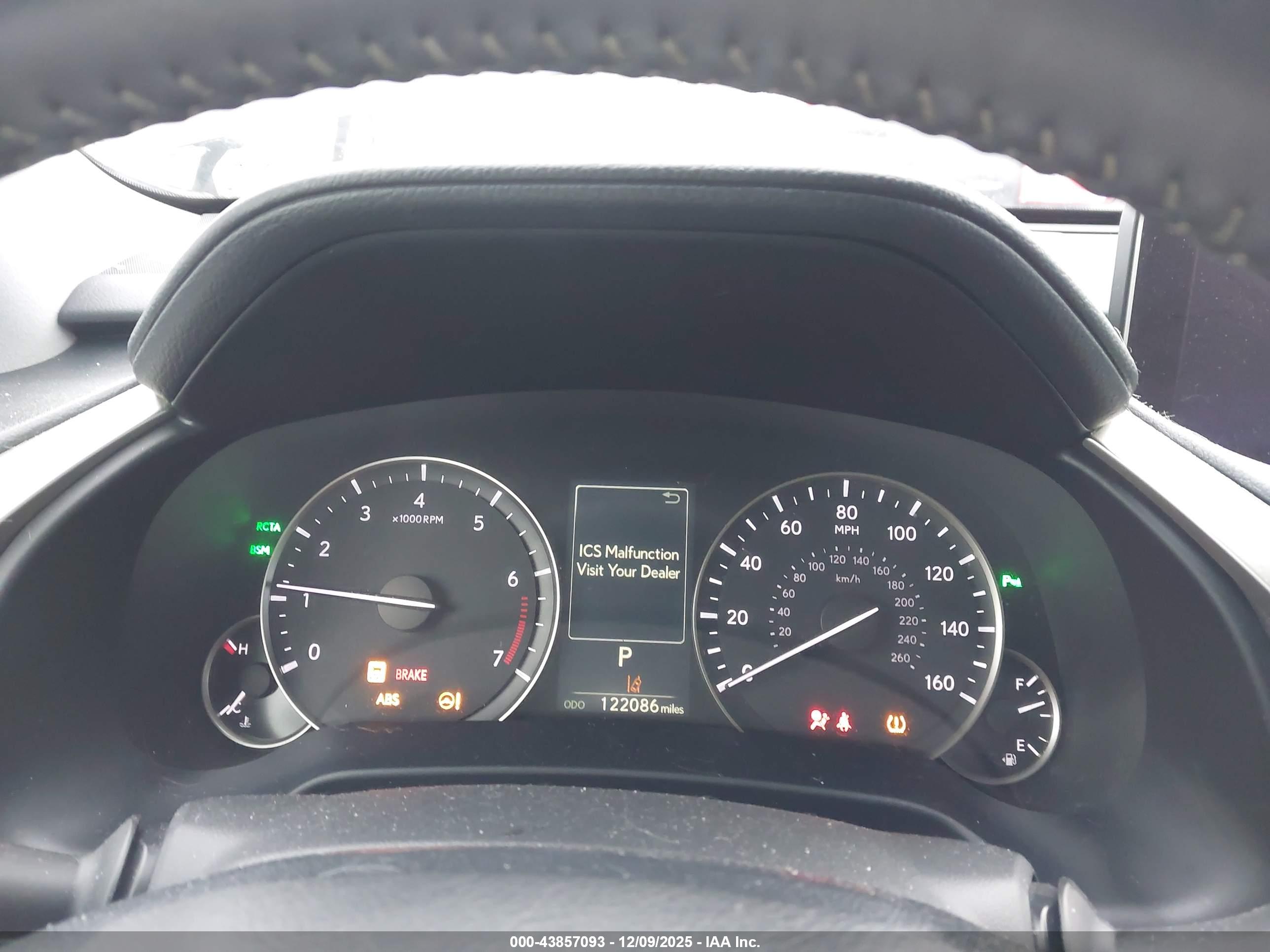 LEXUS RX image 7