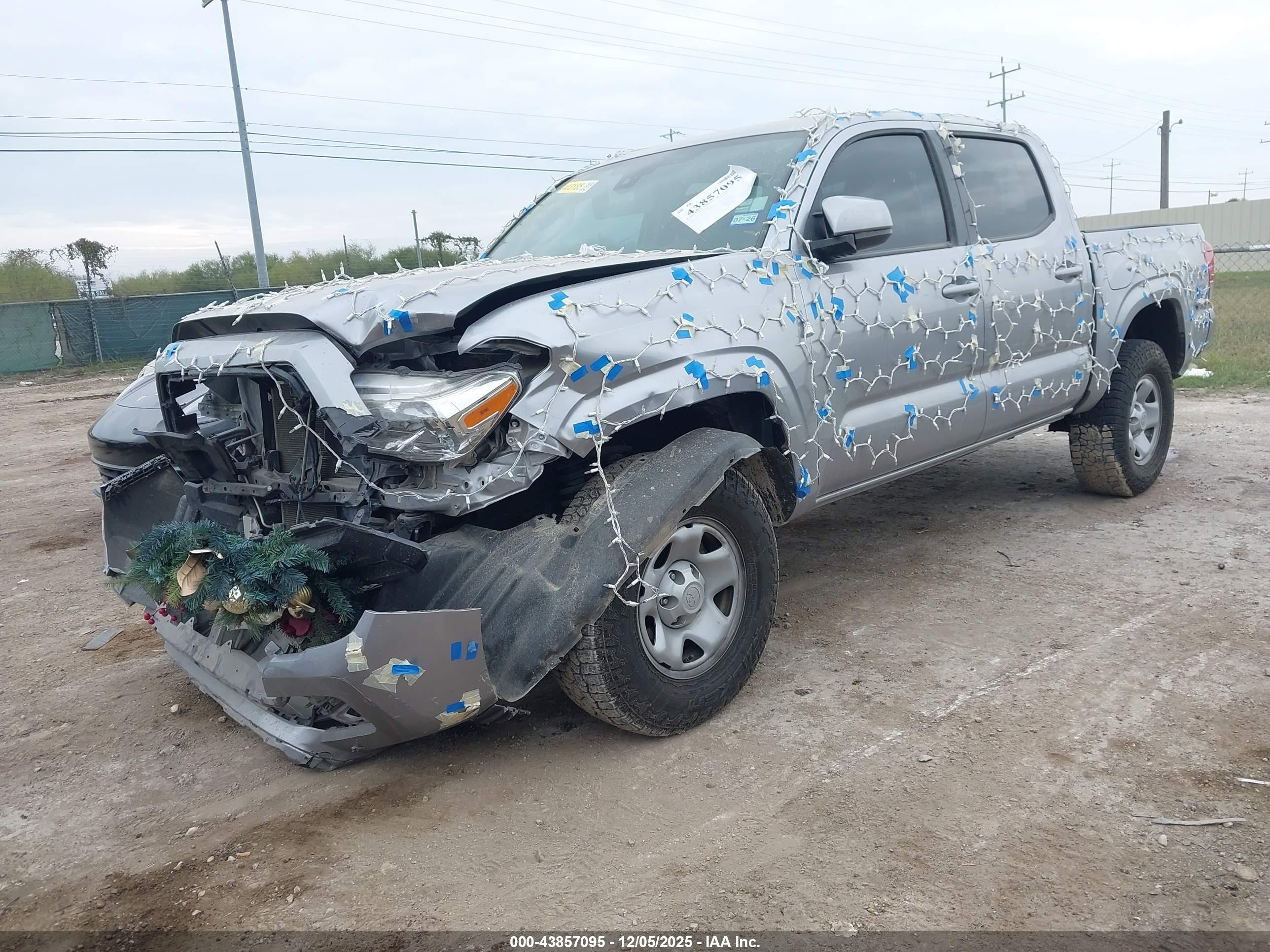 TOYOTA TACOMA image 2
