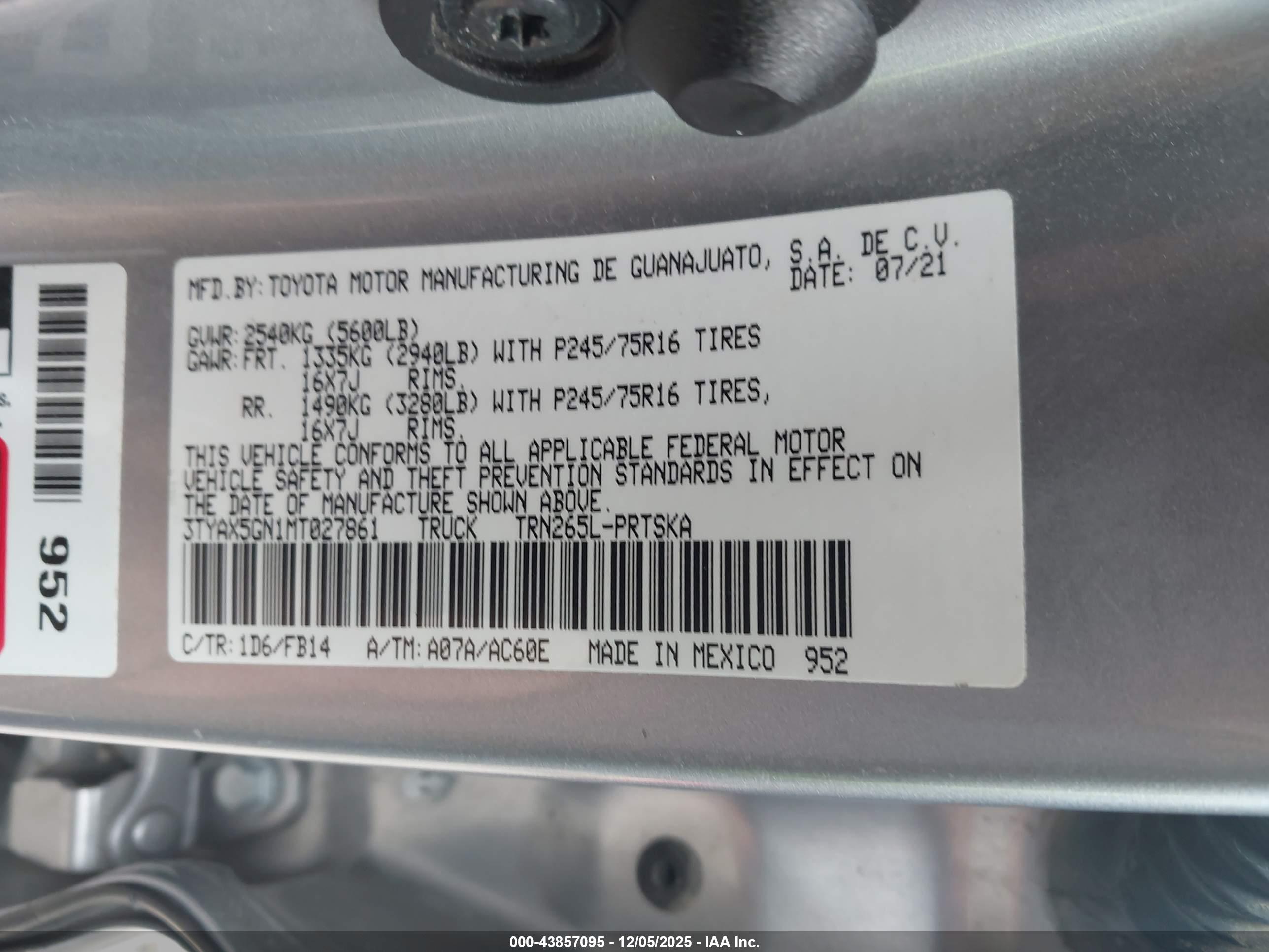 TOYOTA TACOMA image 9