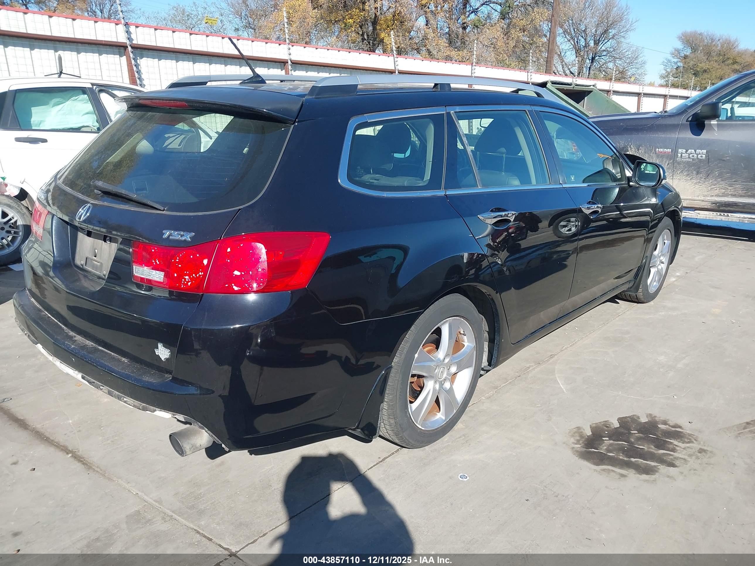 ACURA TSX image 4