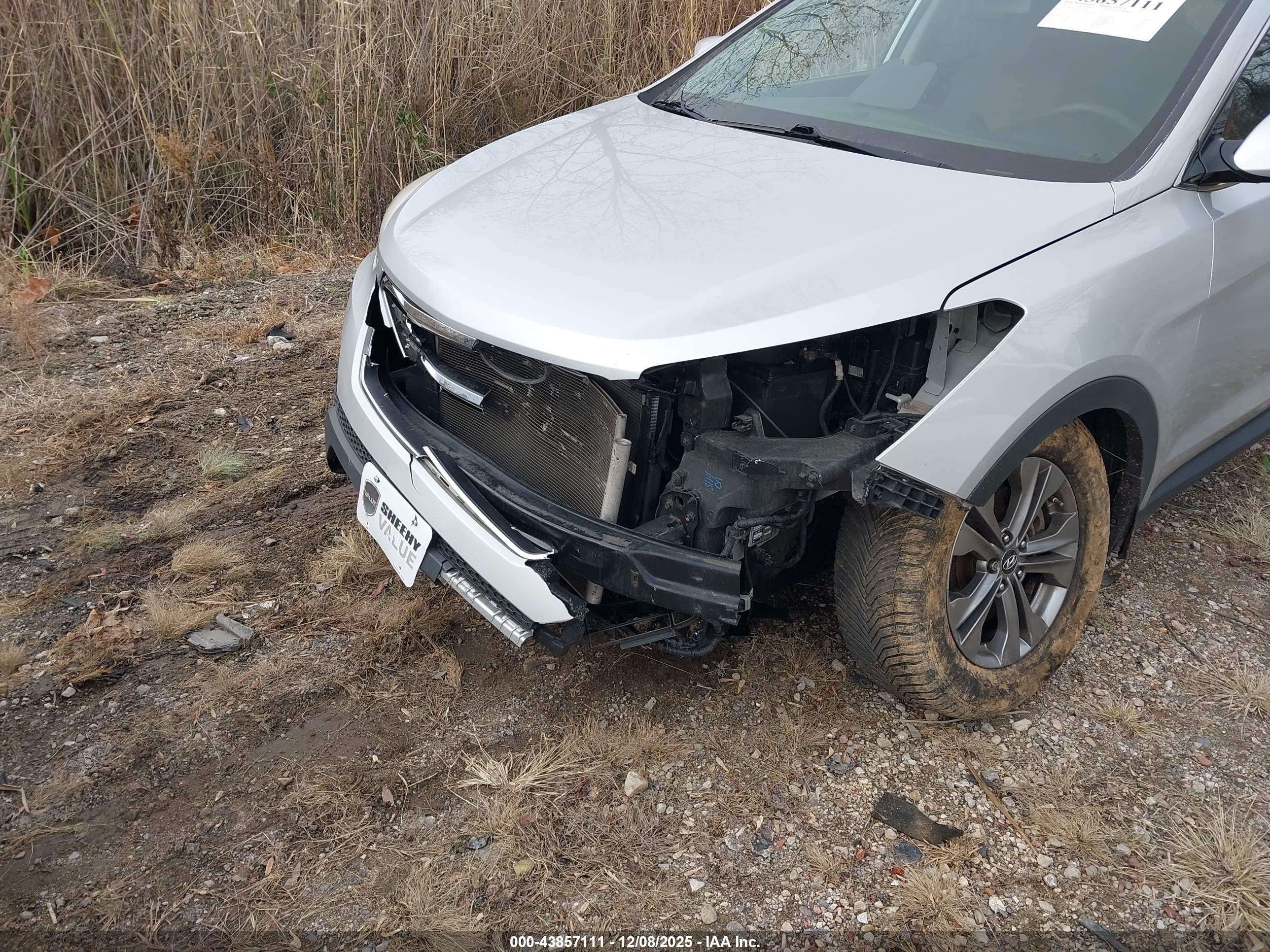 HYUNDAI SANTA image 6