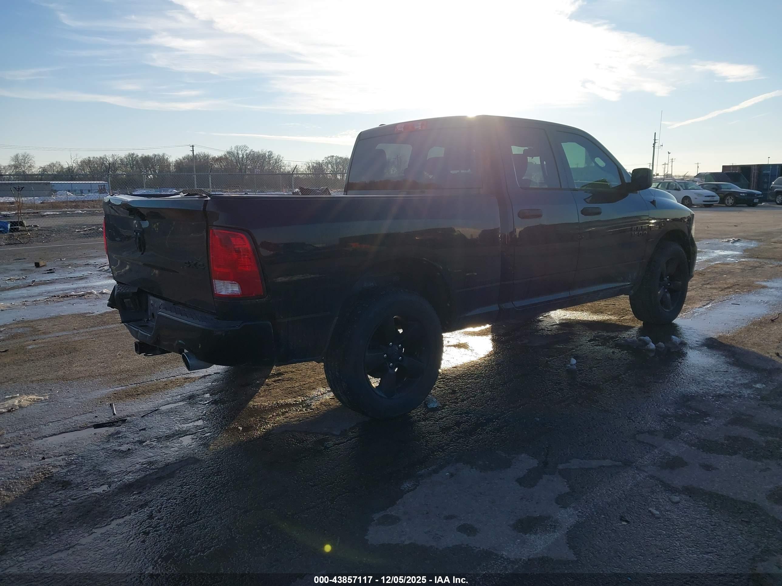 RAM 1500 image 4