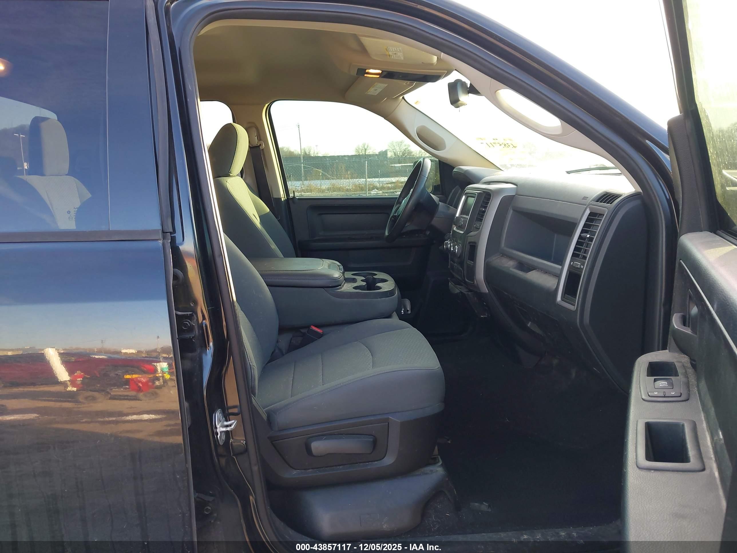 RAM 1500 image 5