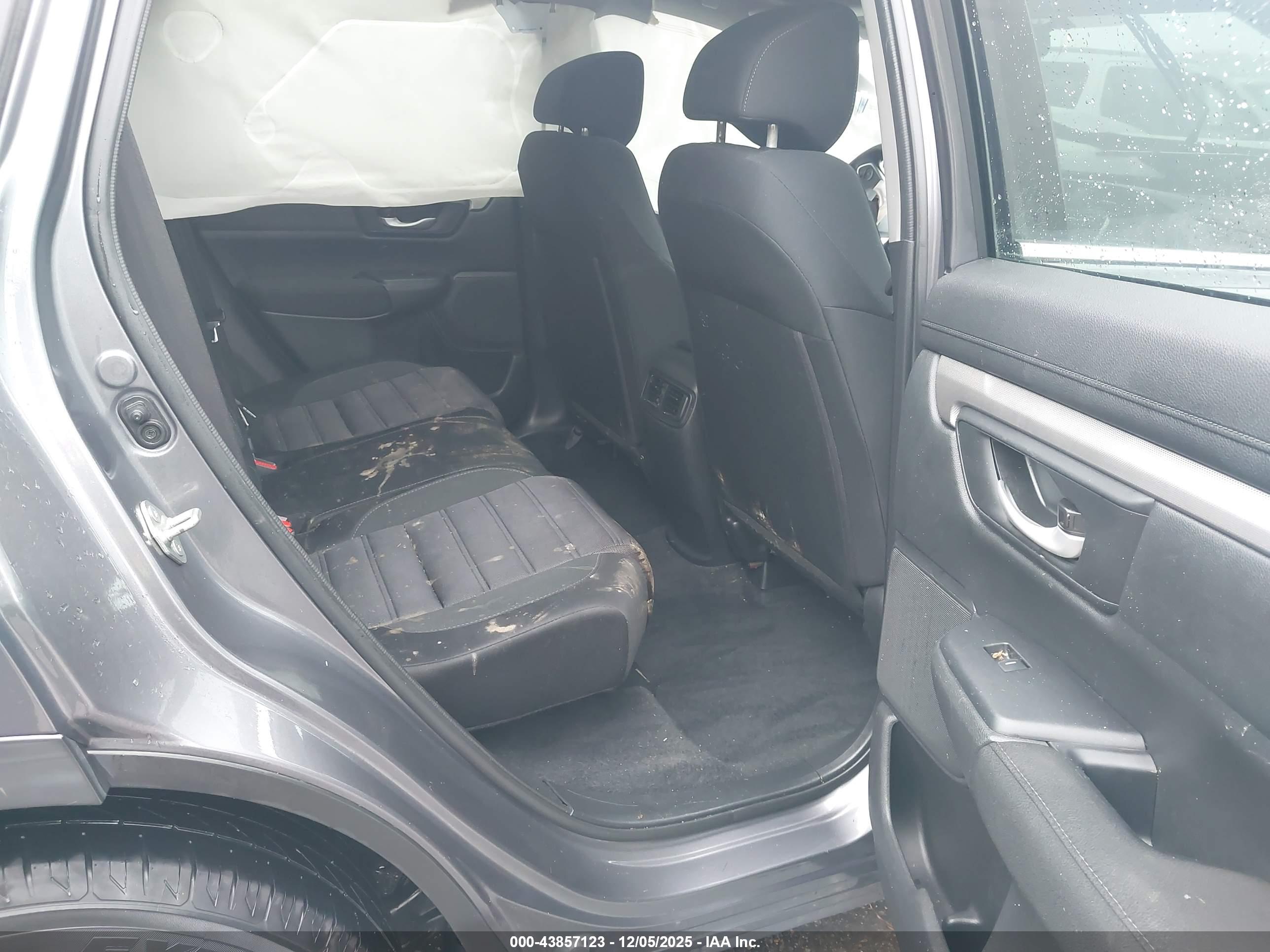 HONDA CR-V image 8
