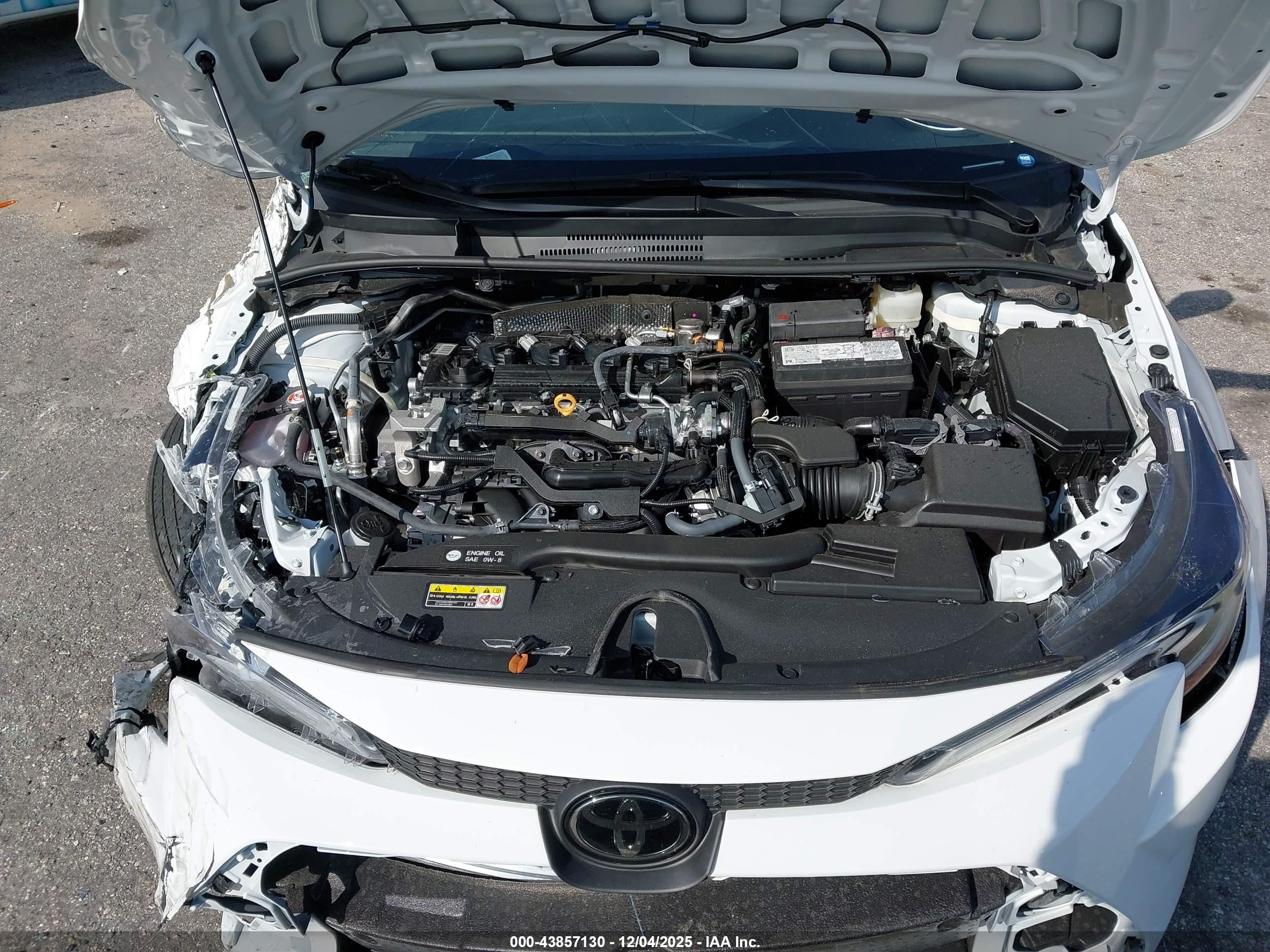TOYOTA COROLLA image 10